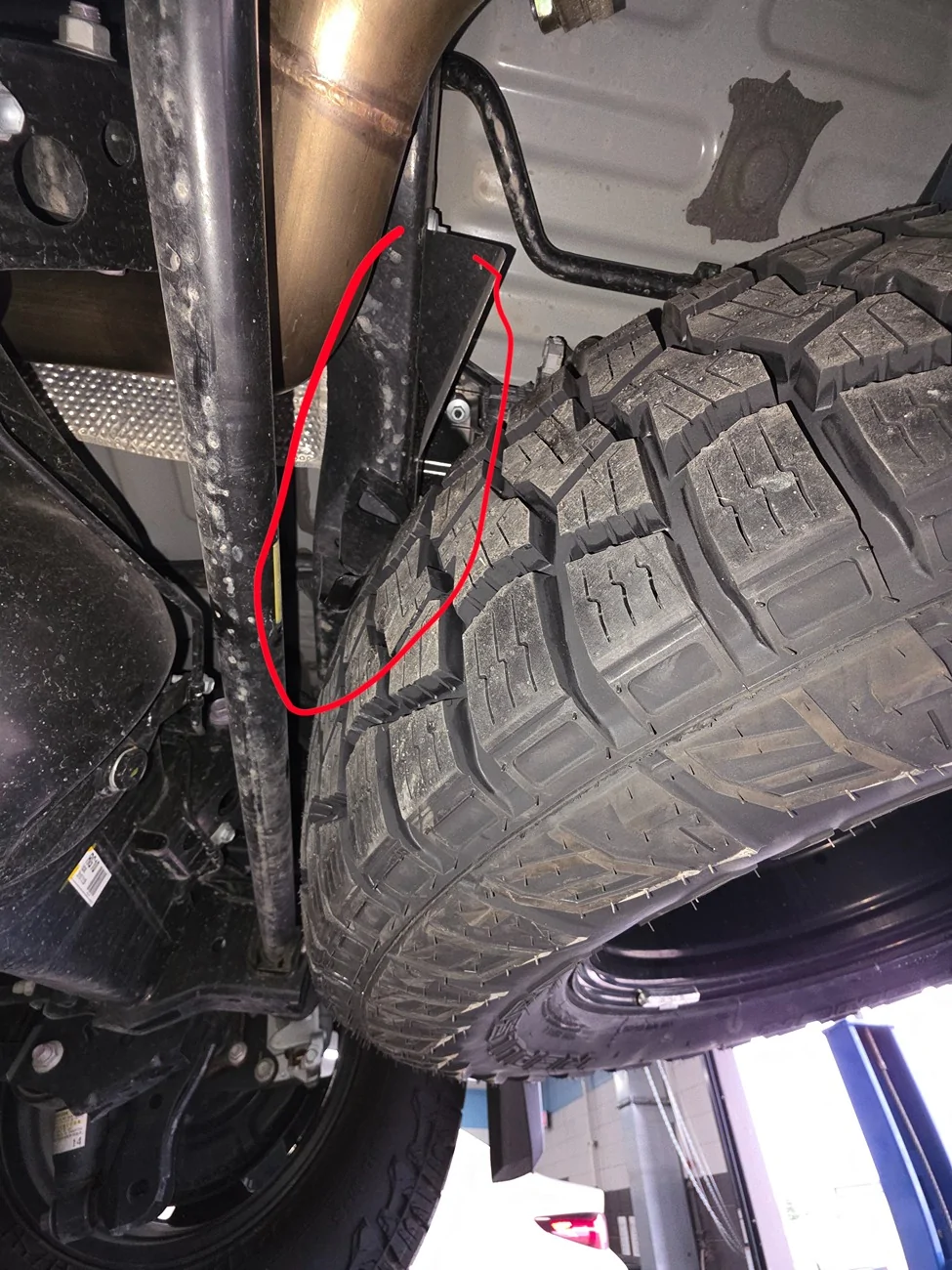 2025 2026 4runner 6th gen Changed out spare tire to 33". Fits perfectly undercarriage! 20260919_161611