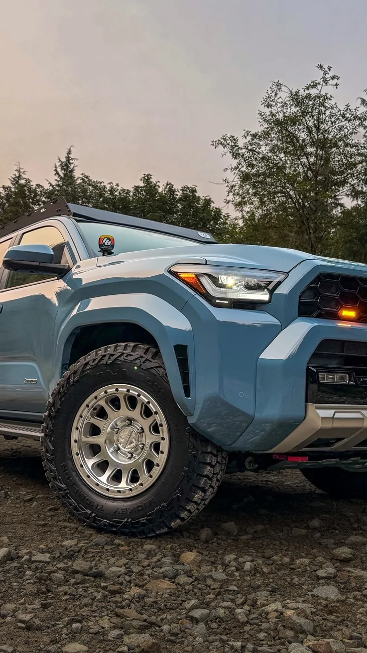 2025 2026 4runner 6th gen HERITAGE BLUE Photos 4Runner 6th Gen (2025+) IMG_5894