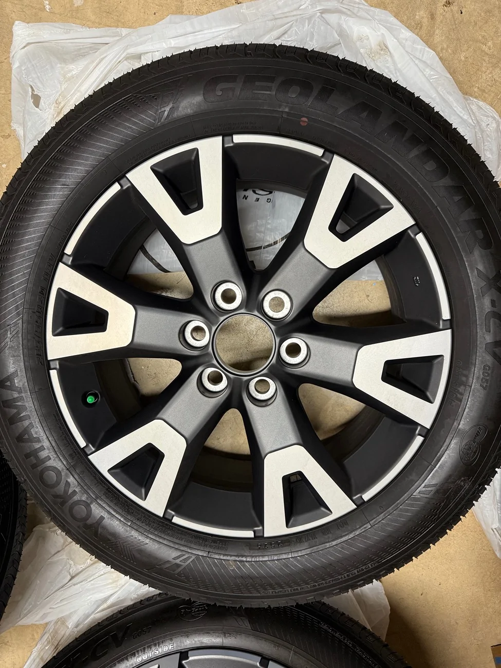 2025 2026 4runner 6th gen Take off OEM 20" trd sport wheel w/Yokohama Geolander IMG_1460