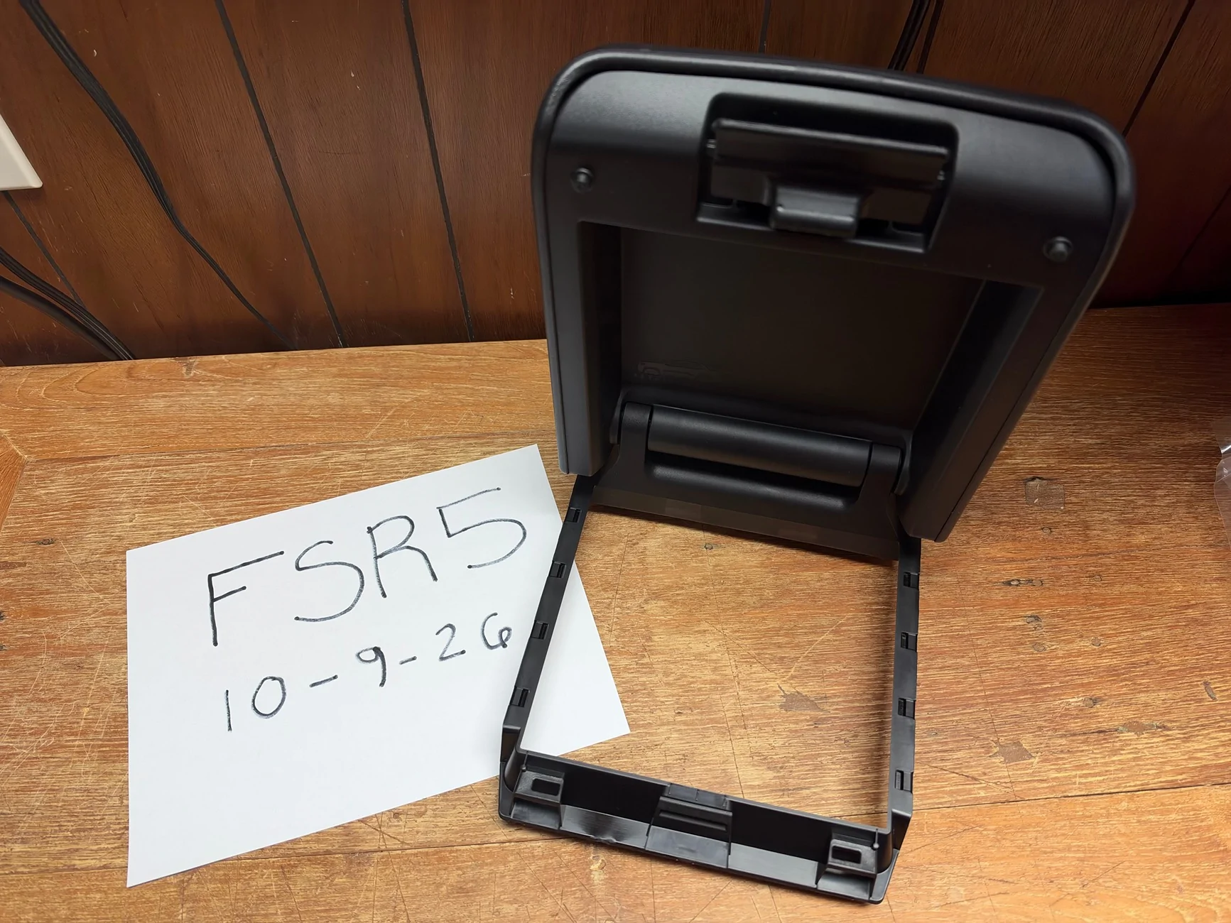 2025 2026 4runner 6th gen WTS - SR5 Armrest Console Door IMG_0085