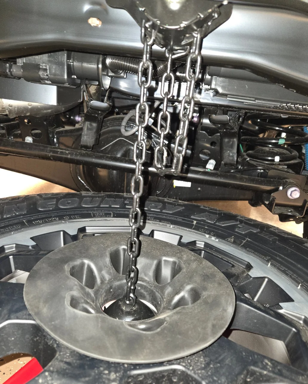 2025 2026 4runner 6th gen Spare tire won't lower Chain
