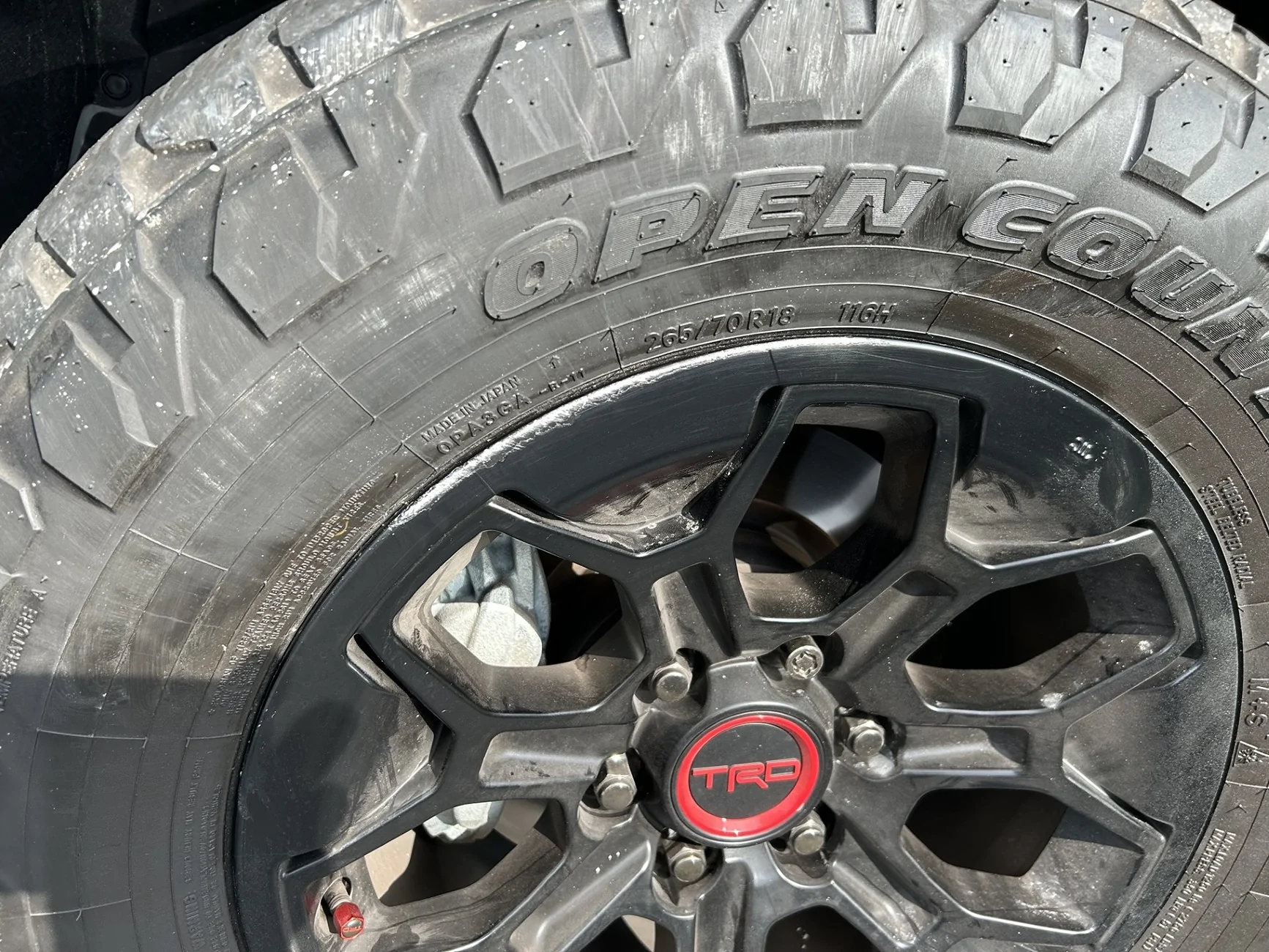 2025 2026 4runner 6th gen How to make a scraped rim look better? Scraped rim 1