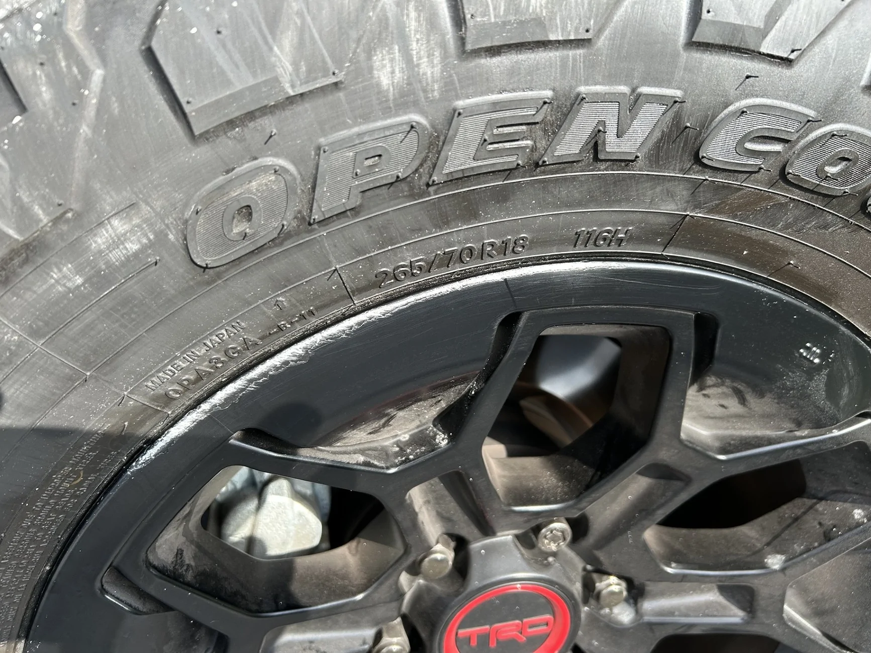 2025 2026 4runner 6th gen How to make a scraped rim look better? Scraped rim 2
