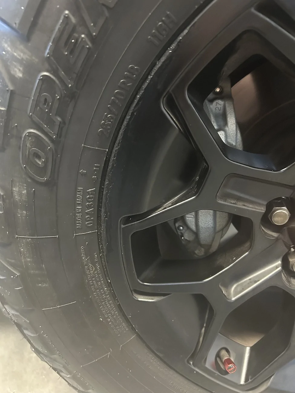 2025 2026 4runner 6th gen How to make a scraped rim look better? Scraped rim 3