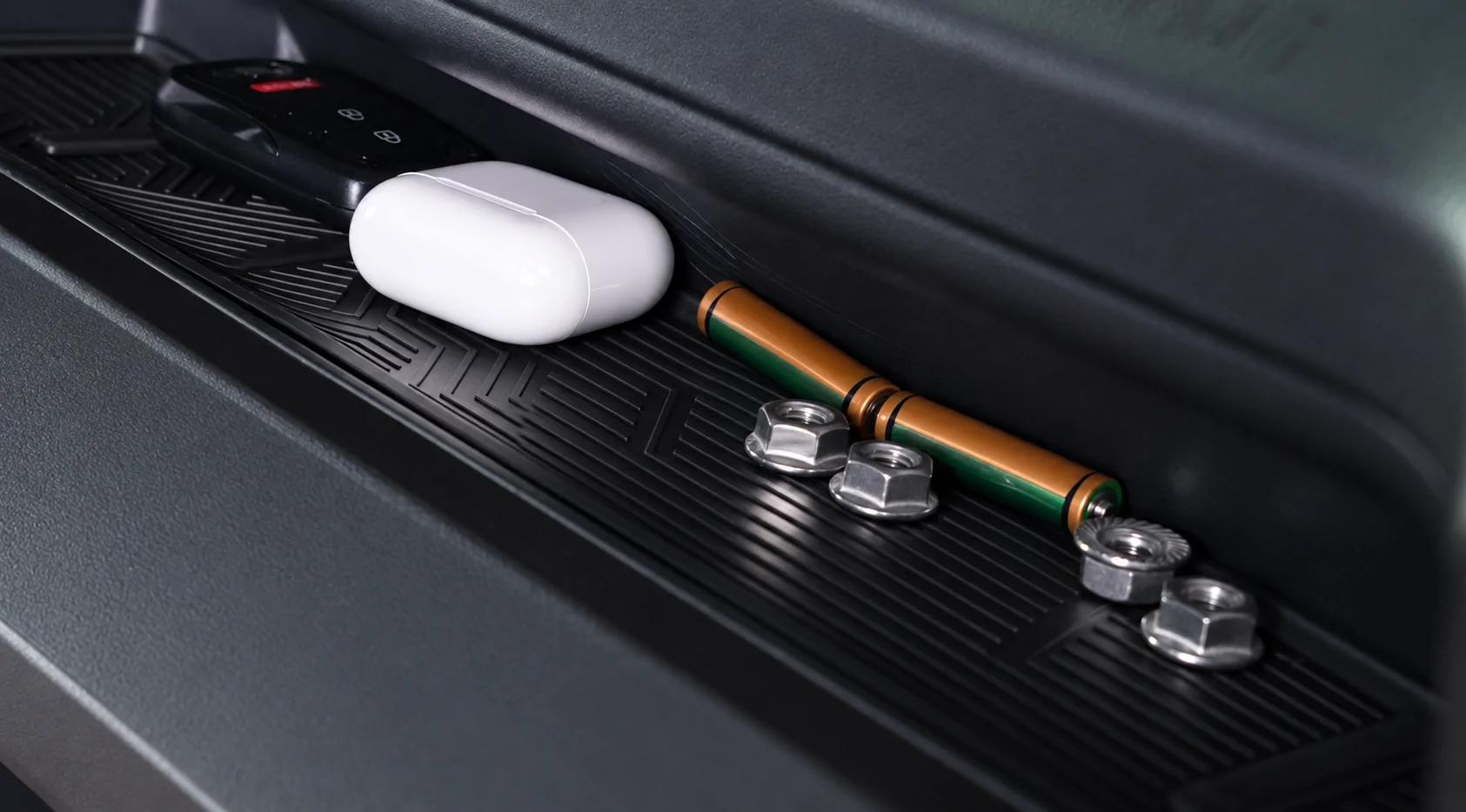dashboard storage mat.webp