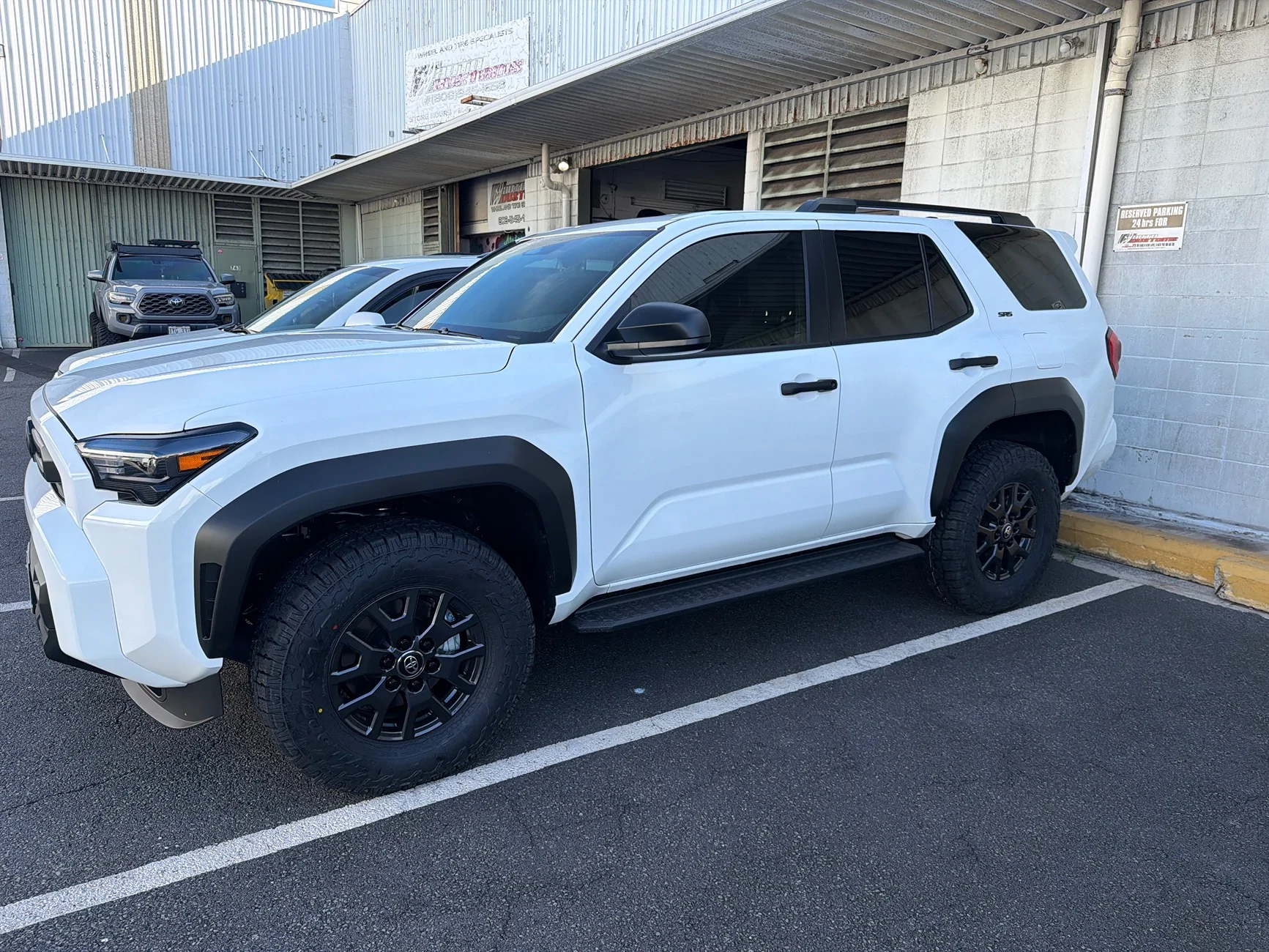 2025 2026 4runner 6th gen SR5 w/ stock 17 and 275/17/70 AT 4W LT Falken Wild Peaks IMG_6902
