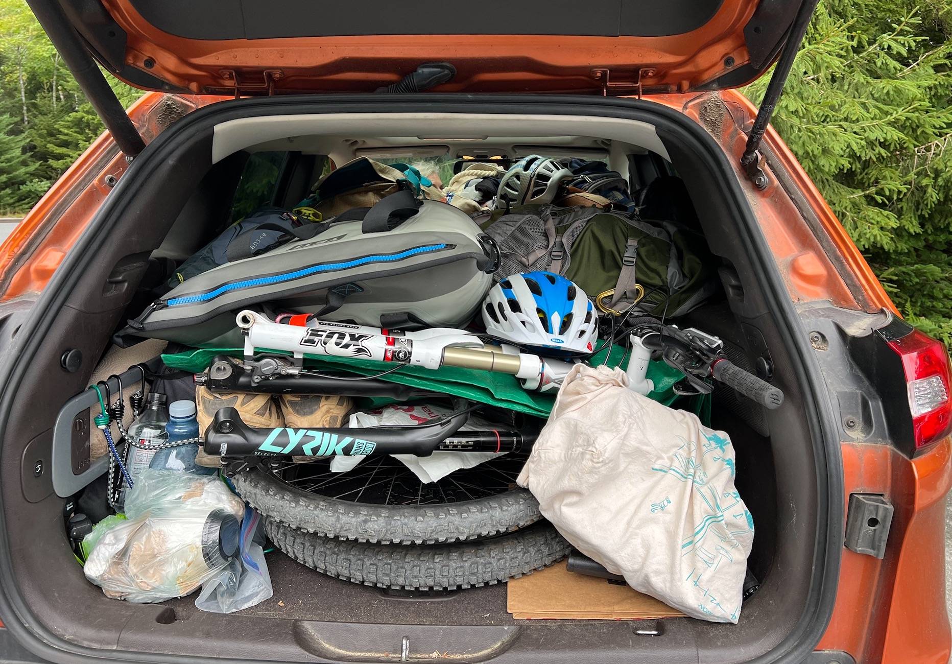 2025 4runner 6th gen 2026 Honda Passport Trailsport Teaser Jeep trunk loaded