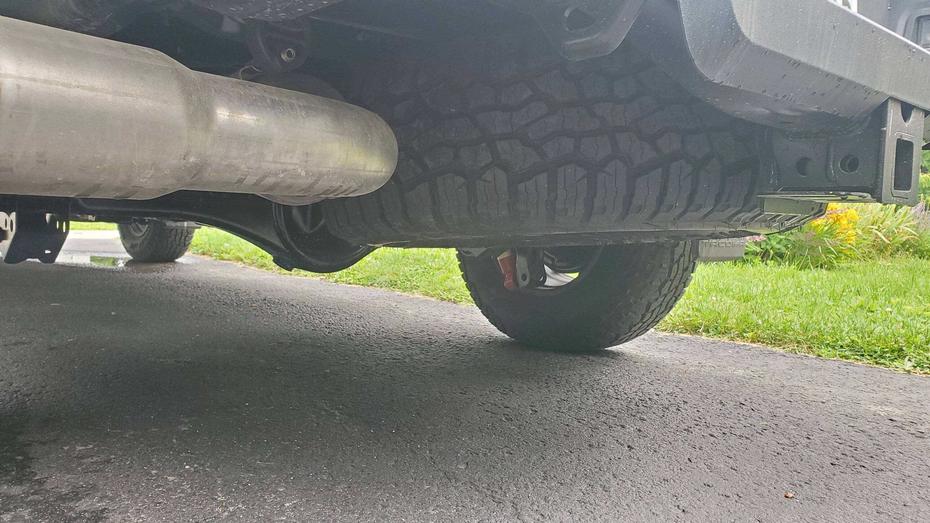 2025 4runner 6th gen Biggest / largest spare tire size that fits is 33" inch tire (33's) 20240622_131920-