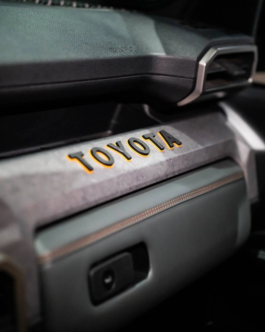 2025 4runner 6th gen EVEREST Photos 4Runner 6th Gen (2025+) unter-4runner-6th-gen-at-san-diego-auto-show-7-jpg