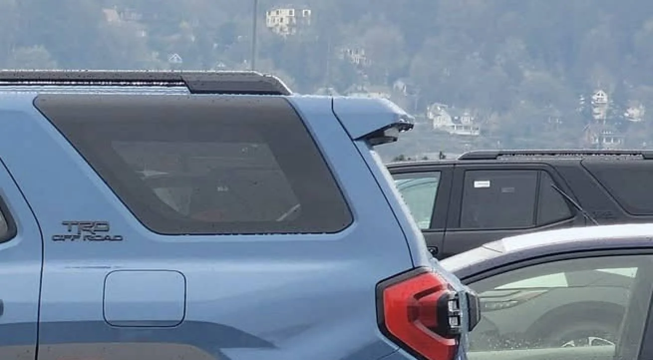 2025 4runner 6th gen 2025 4Runners arrive at US Port! [Heritage Blue TRD Off-Road Premium, Everest Off-Road, Underground SR5, Ice Cap SR5] Screenshot 2025-01-11 at 1.35.05 PM
