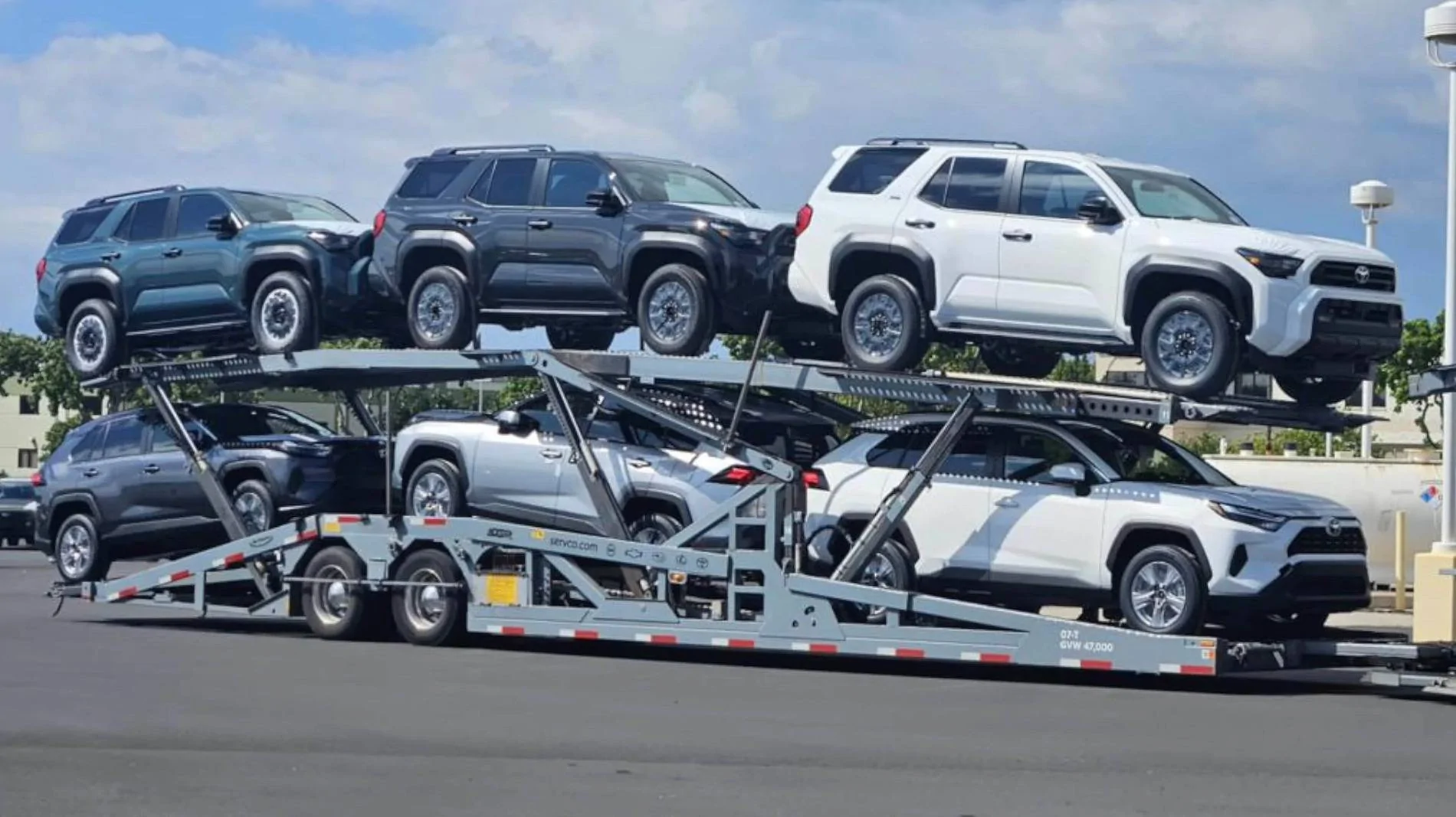 2025 4runner 6th gen 2025 4Runners arrive at US Port! [Heritage Blue TRD Off-Road Premium, Everest Off-Road, Underground SR5, Ice Cap SR5] 2025 4runner on transport carrier truck