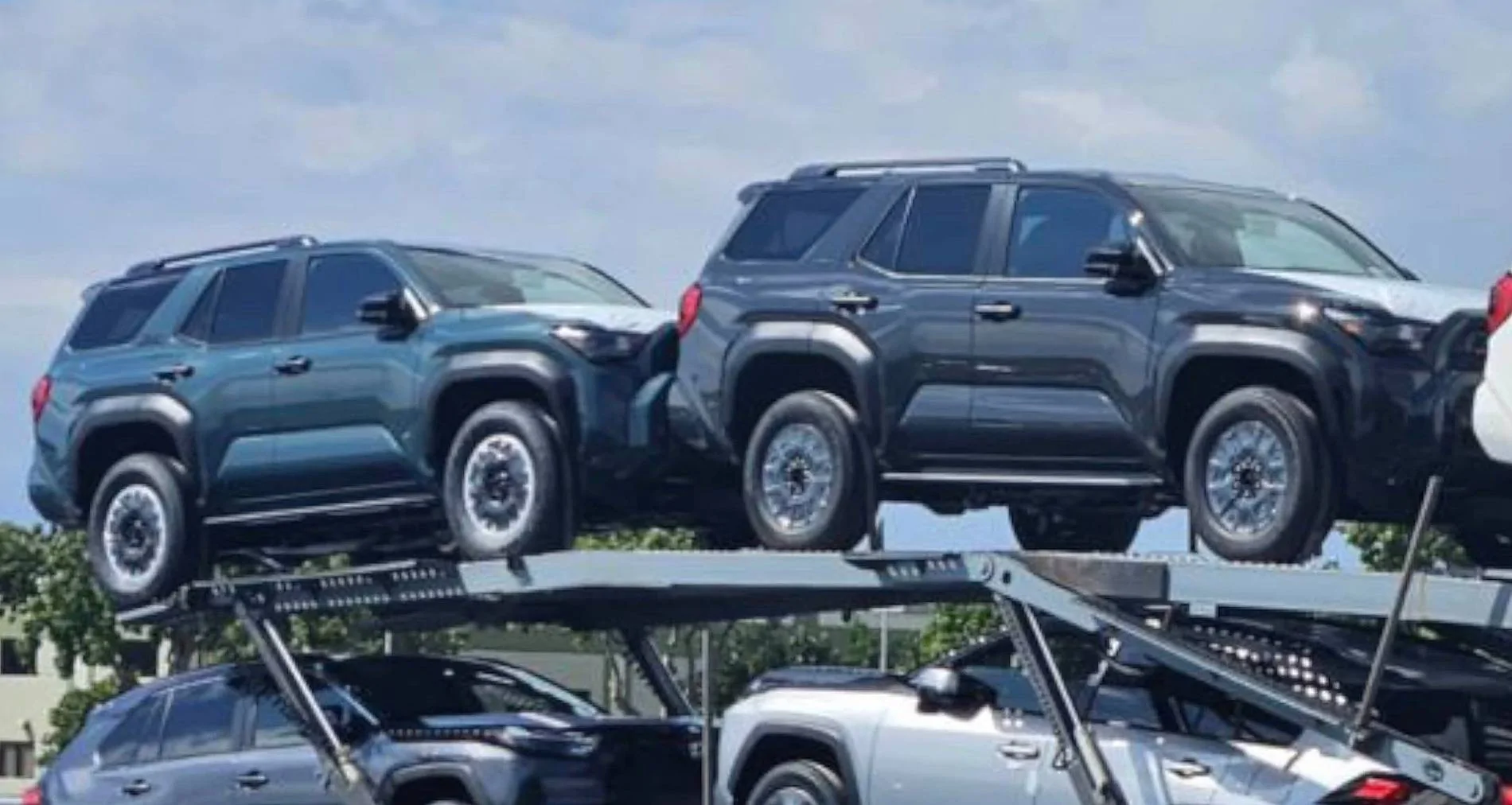 2025 4runner 6th gen 2025 4Runners arrive at US Port! [Heritage Blue TRD Off-Road Premium, Everest Off-Road, Underground SR5, Ice Cap SR5] Everest TRD Off-Road and Underground SR5 2025 4Runner 6th gen
