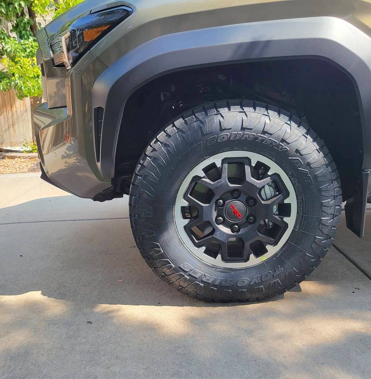 2025 4runner 6th gen 255/80-R17 on stock SR5? 20240725_102159
