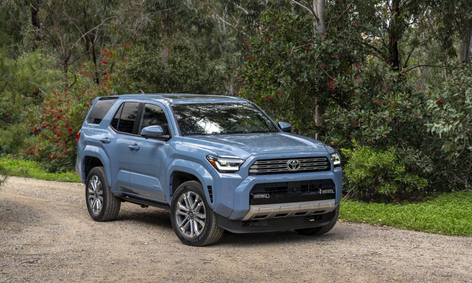 2025 4runner 6th gen Official: 5 Things To Know About the All-New 2025 Toyota 4Runner 2025_Toyota_4Runner_Limited_HeritageBlue_01-1500x900
