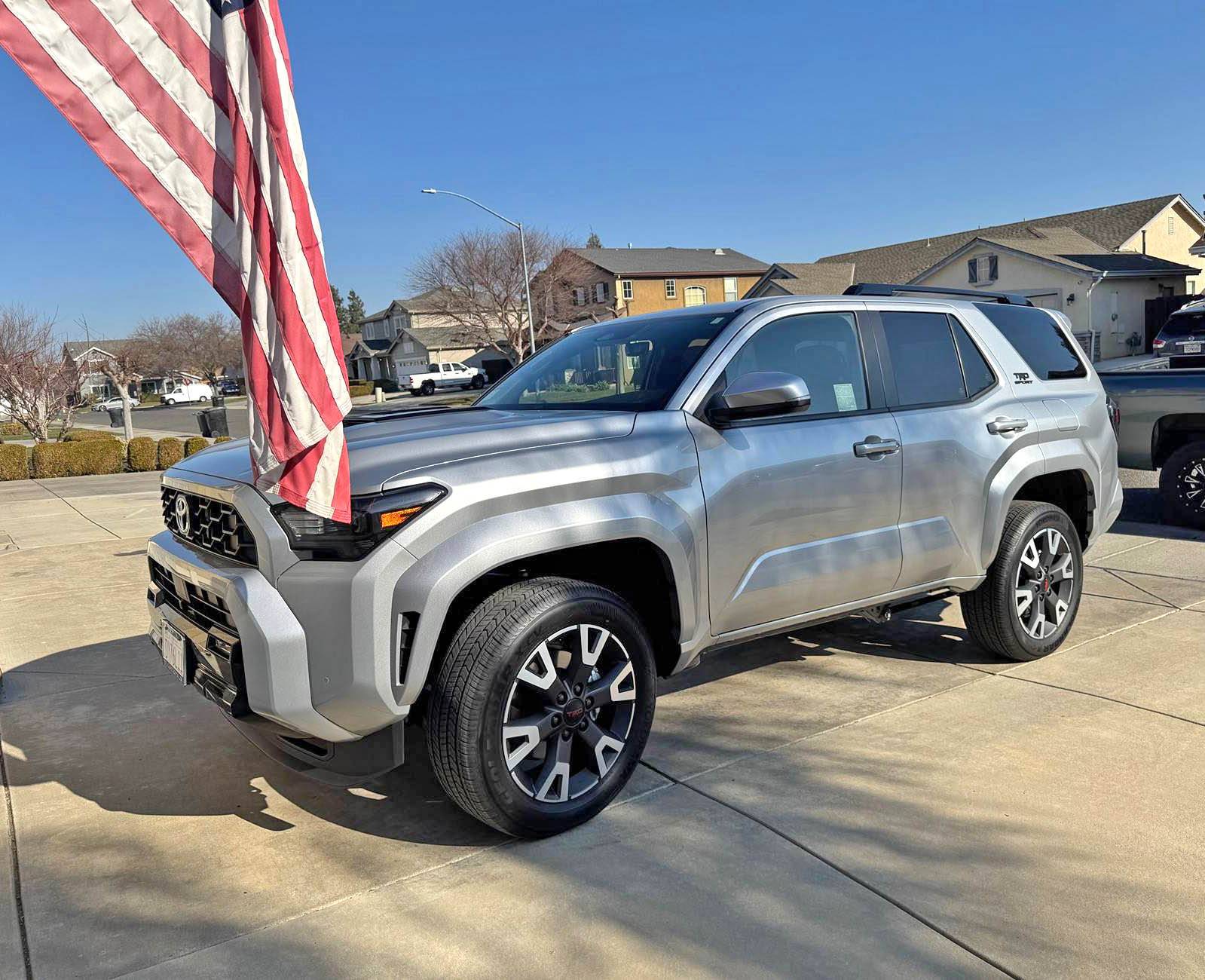 2025 4runner 6th gen CUTTING EDGE (Silver) Photos 4Runner 6th Gen (2025+) ng-edge-trd-sport-2025-4runner-6thgen-delivery-
