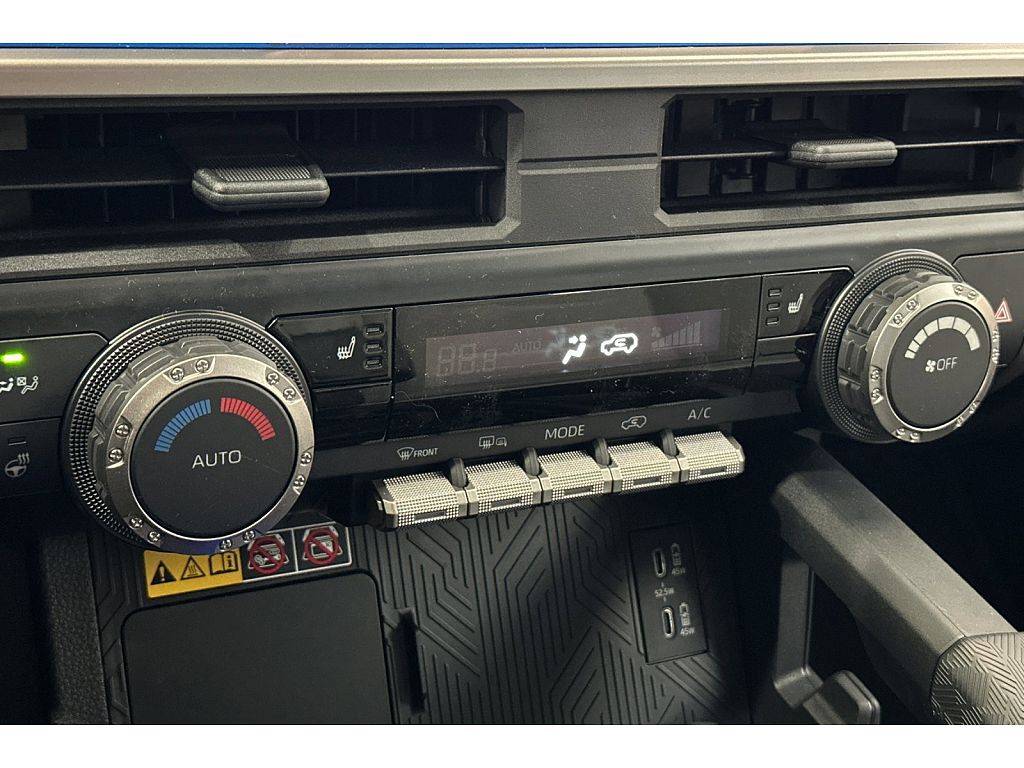 2025 4runner 6th gen Interior: BOULDER / BLACK - photos trd-off-road-2025-4runner-6th-gen-delivered-6-jpe