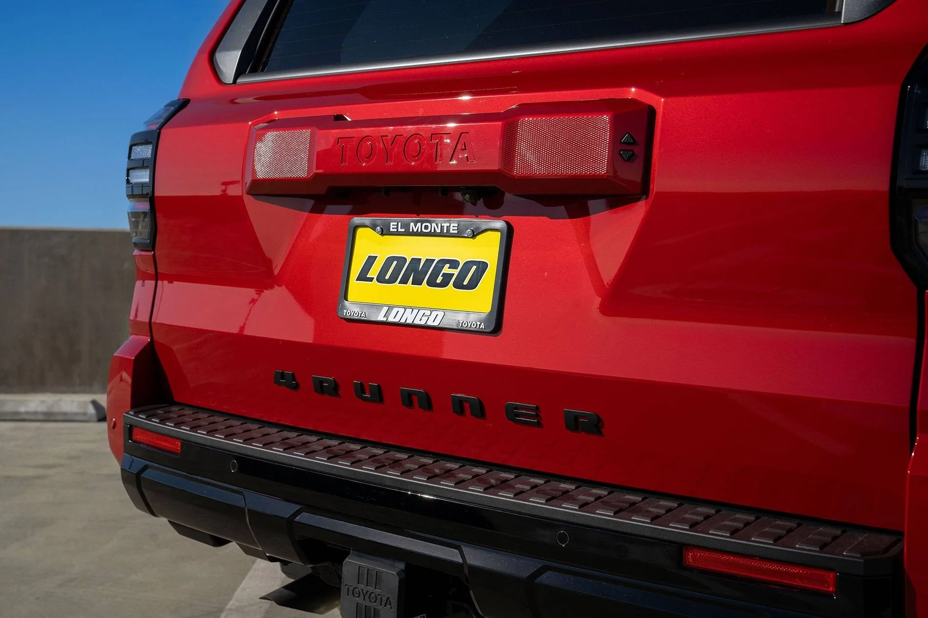 2025 4runner 6th gen Supersonic Red TRD Sport Premium 2025 4Runner 6th Gen First Look - interior & exterior Supersonic Red TRD Sport 2025 4Runner 6th Gen interior & exterior 2