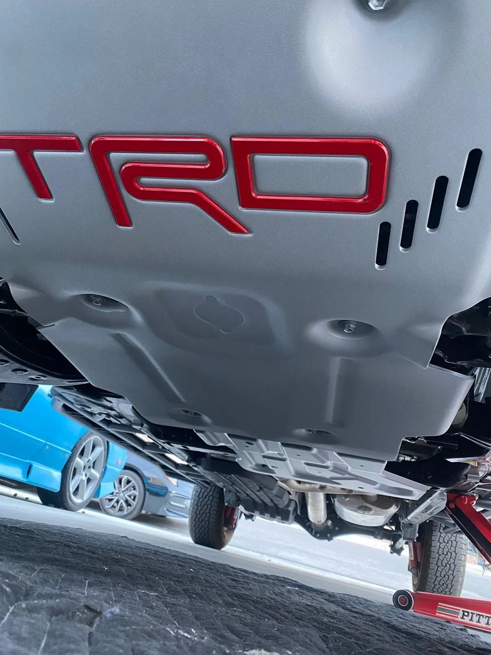 2025 4runner 6th gen TRD Pro front skid plate w/ Trailhunter transfer case skid plate installed (on a TRD Off-Road) img_2894-jpeg