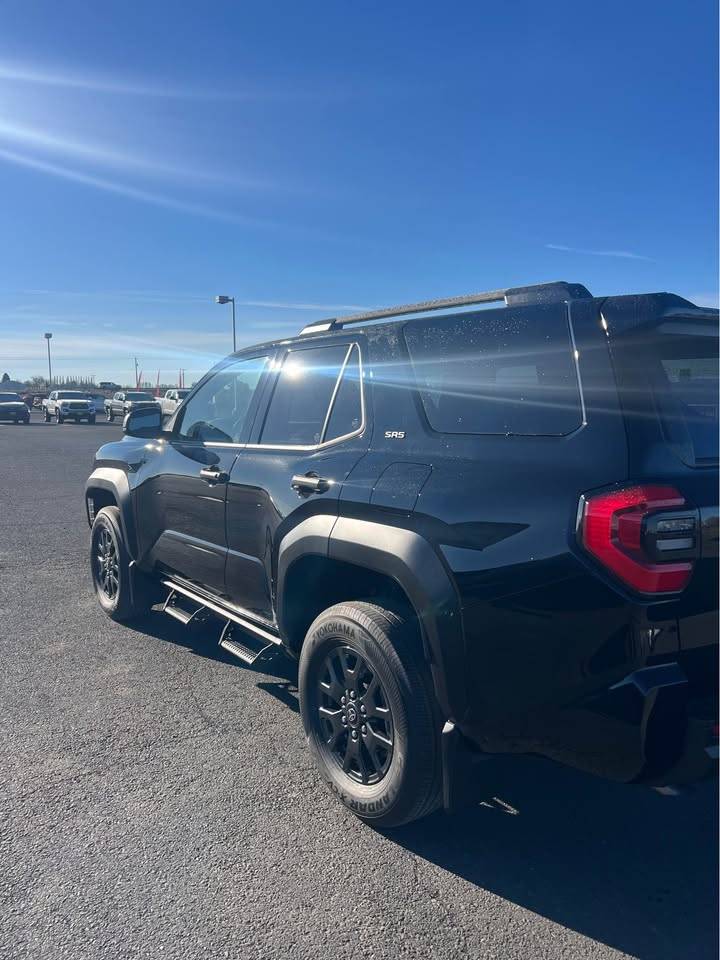 2025 4runner 6th gen BLACK Photos 4Runner 6th Gen (2025+) Black SR5 predator tube steps 2025 4runner 6th gen 5