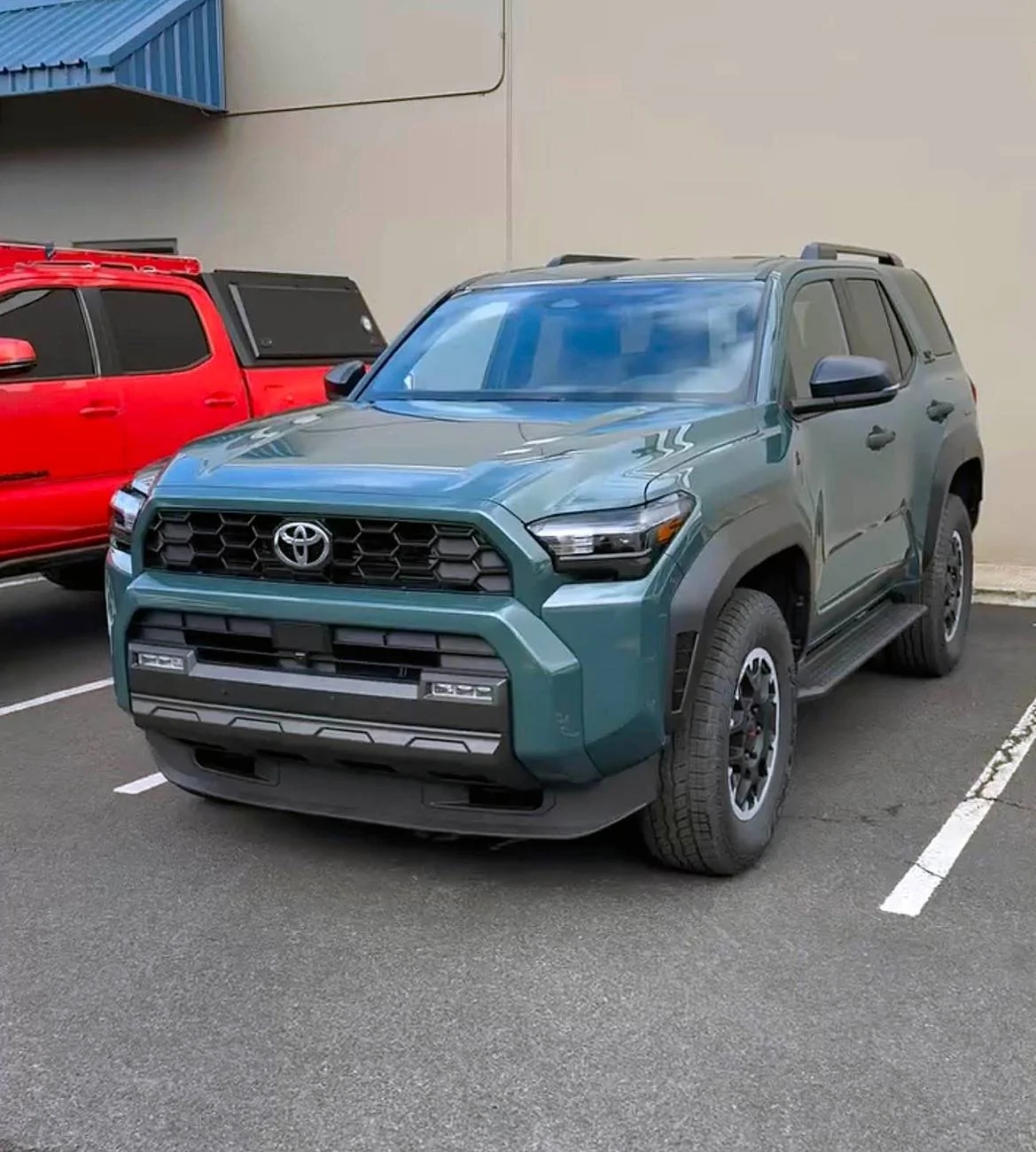 2025 4runner 6th gen EVEREST Photos 4Runner 6th Gen (2025+) Everest TRD Off-Road 2025 Toyota 4Runner 6th gen