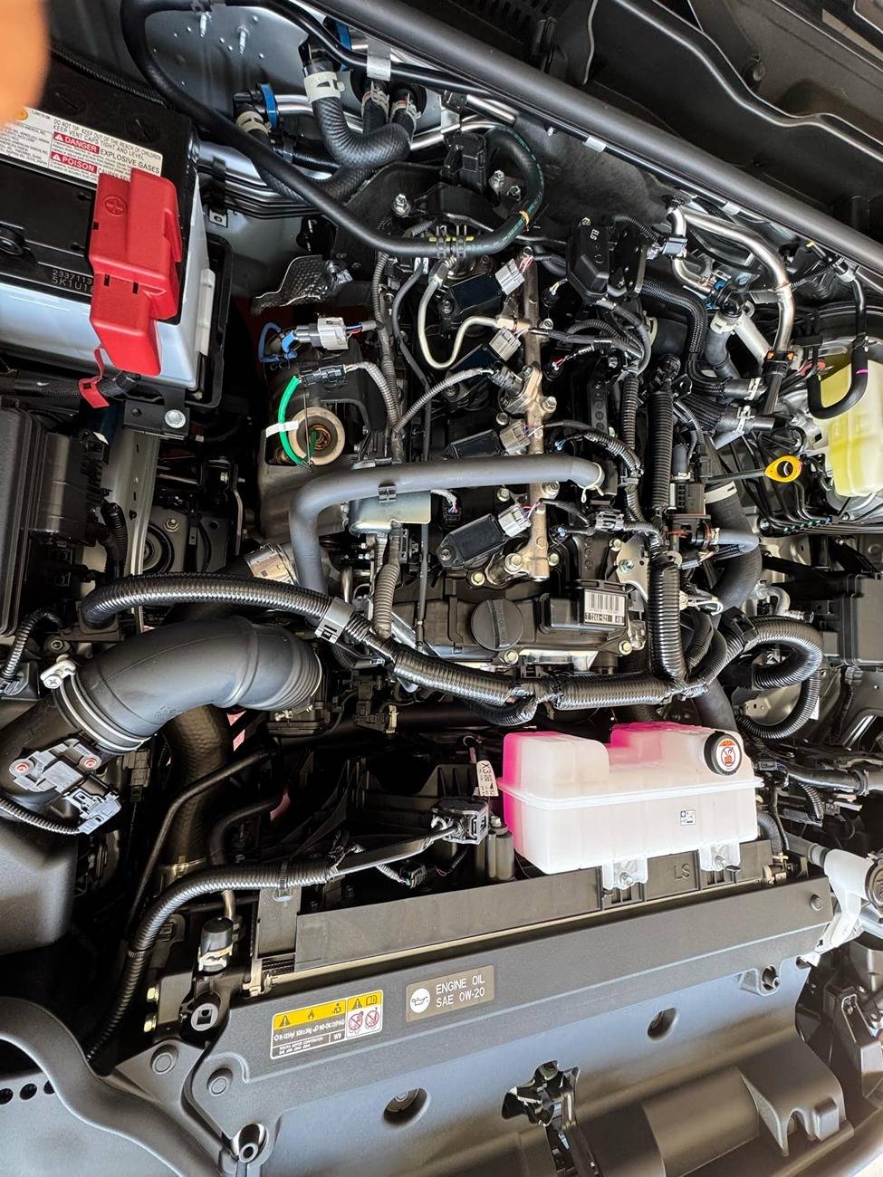 2025 4runner 6th gen Underhood engine compartment photos from my gas non-hybrid 2025 4Runner TRD Off-Road Underhood engine compartment photos from my i-Force gas 2025 4Runner TRD Off-Road 10