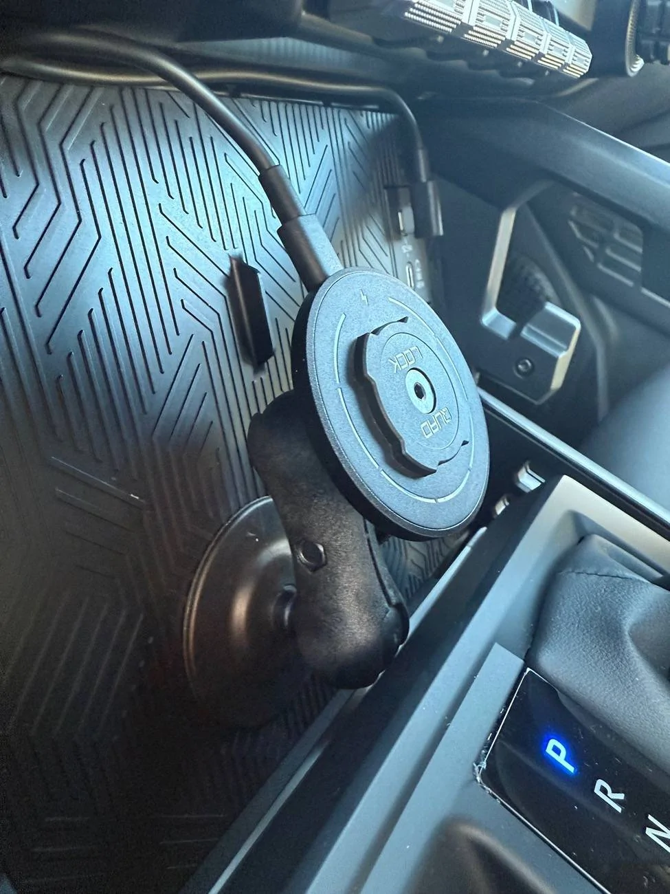 2025 4runner 6th gen Aftermarket wireless phone mount / charger set up (for trims without wireless charging pad) img_0581-jpeg