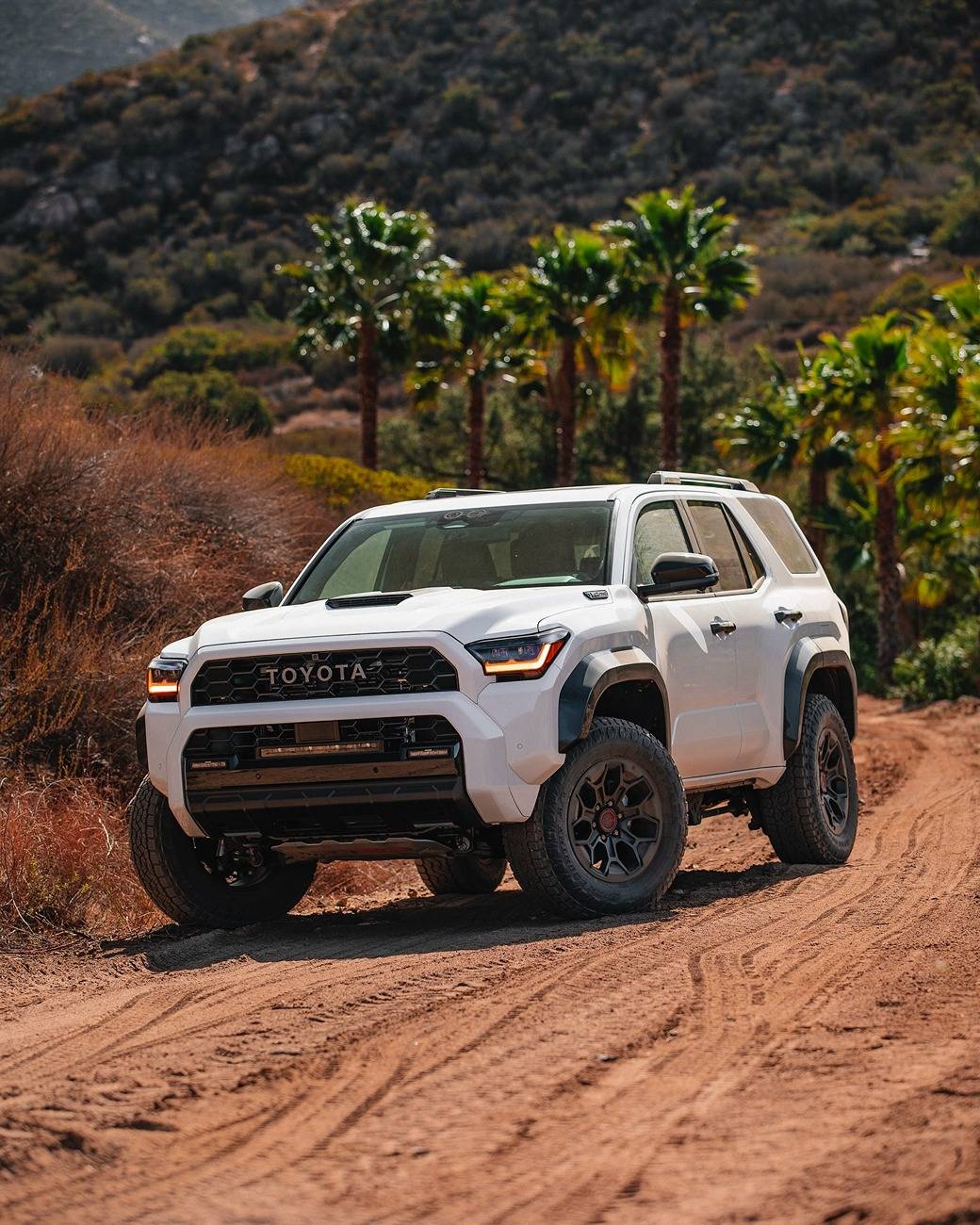2025 4runner 6th gen ICE CAP WHITE Photos 4Runner 6th Gen (2025+) Ice Cap TRD Pro 2025 4Runner 6th Gen 1