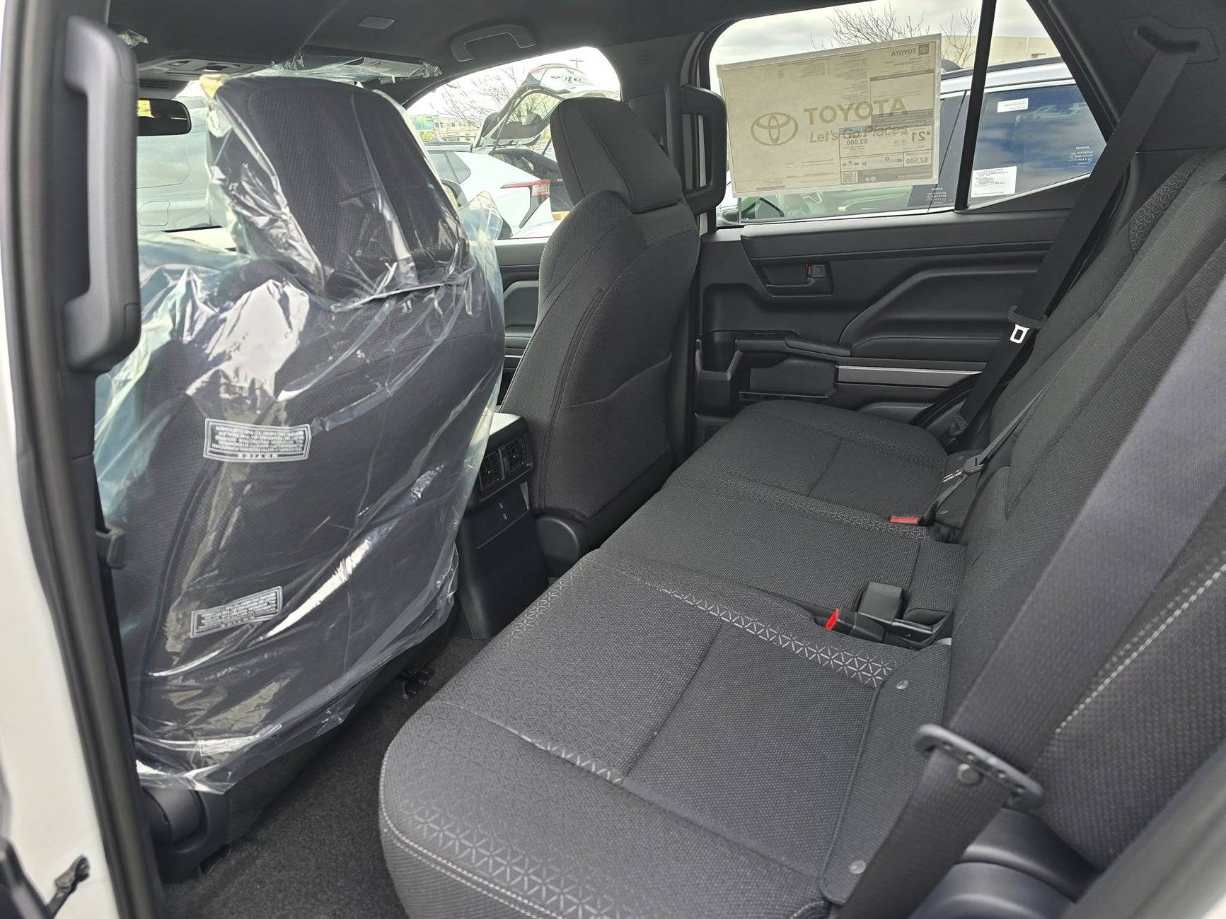 2025 4runner 6th gen ICE CAP WHITE Photos 4Runner 6th Gen (2025+) Black Interior SR5 2025 4runner tth gen 2