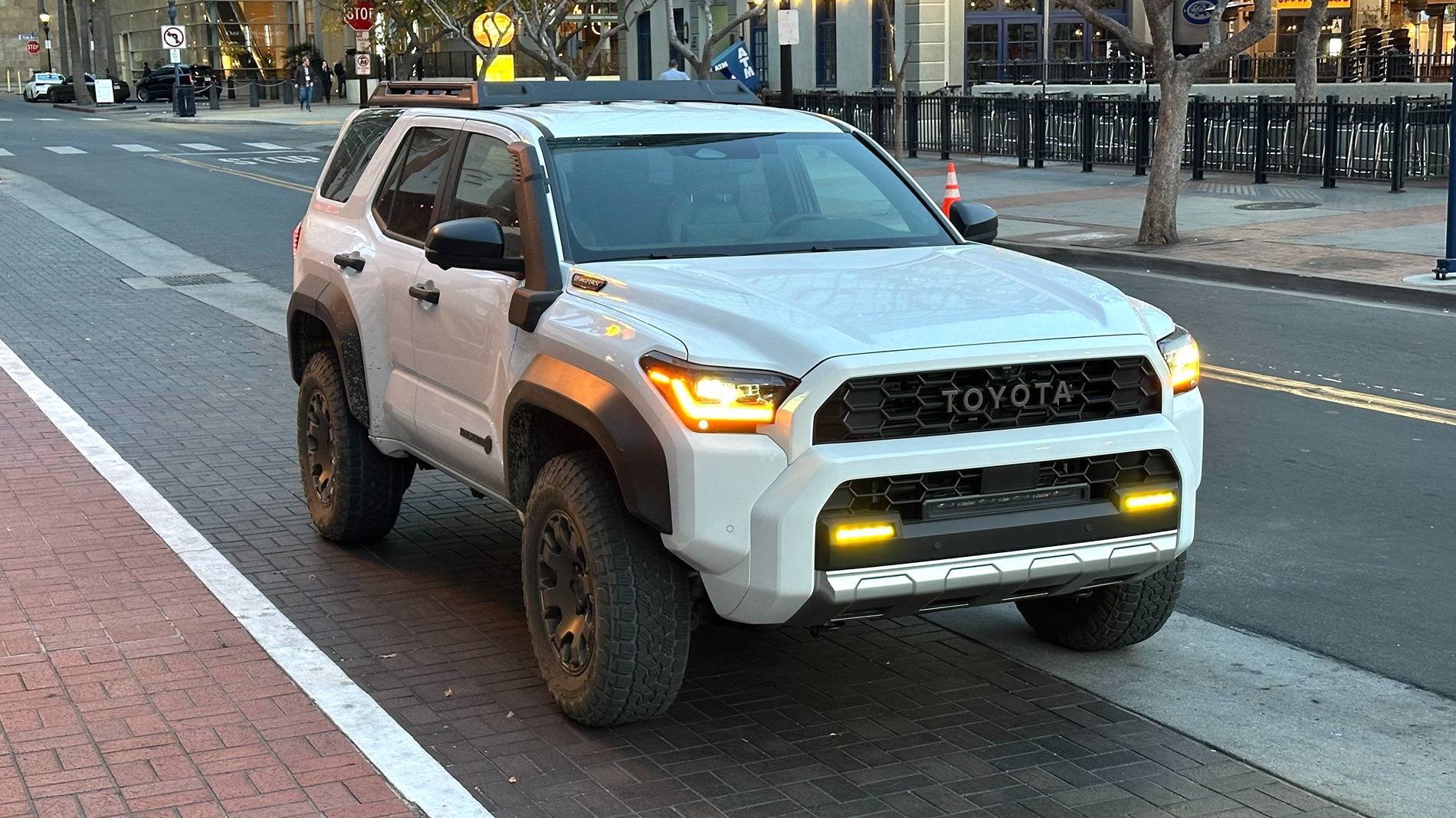 2025 4runner 6th gen Ice Cap Trailhunter 2025 4Runner 6th Gen Pics ice-cap-trailhunter-2025-4runner-6th-gen-jpe