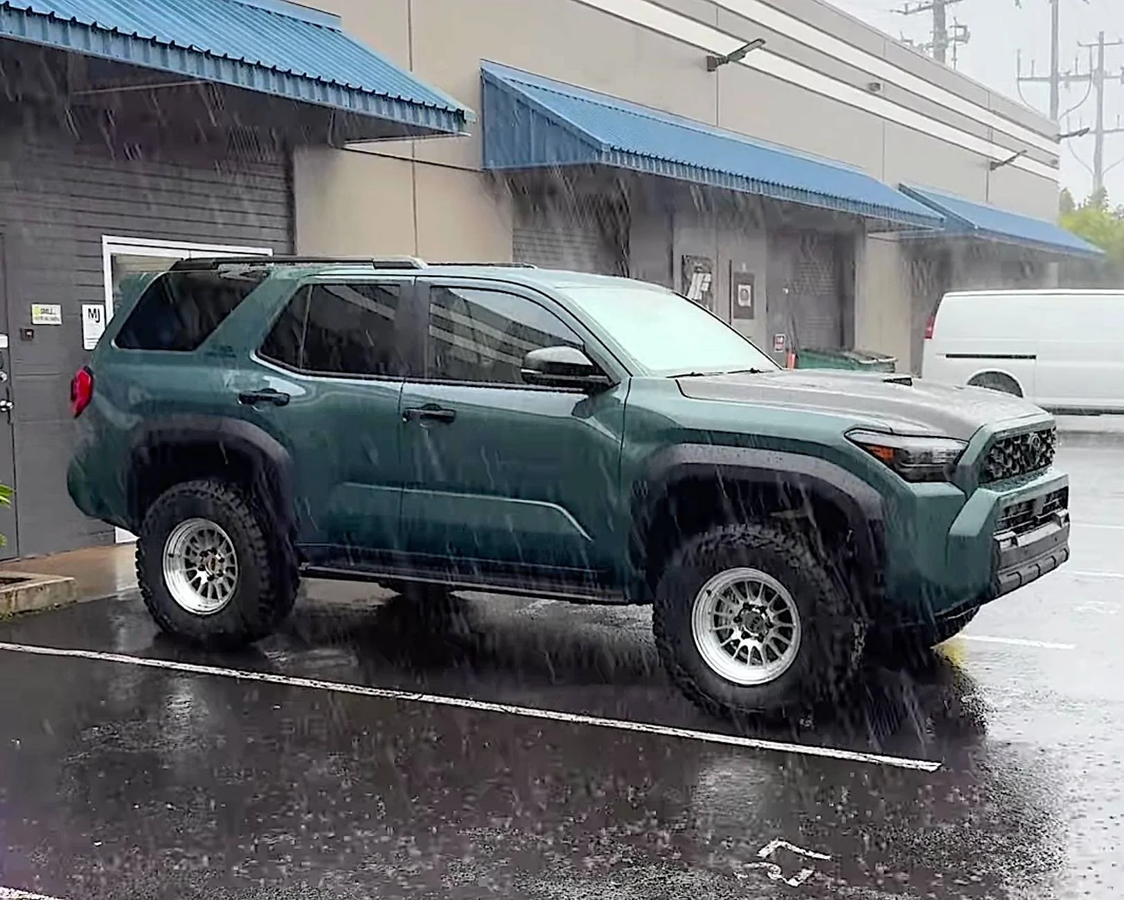 2025 4runner 6th gen 2025 4Runner TRD Off-Road build: 0 offset wheels, Mickey Thompson Baja Boss AT 295/70/17, 3" Lift Kings Coilovers, Icon Gold Billet UCA Everest build TRD Off-Road 2025 4Runner 6th Gen