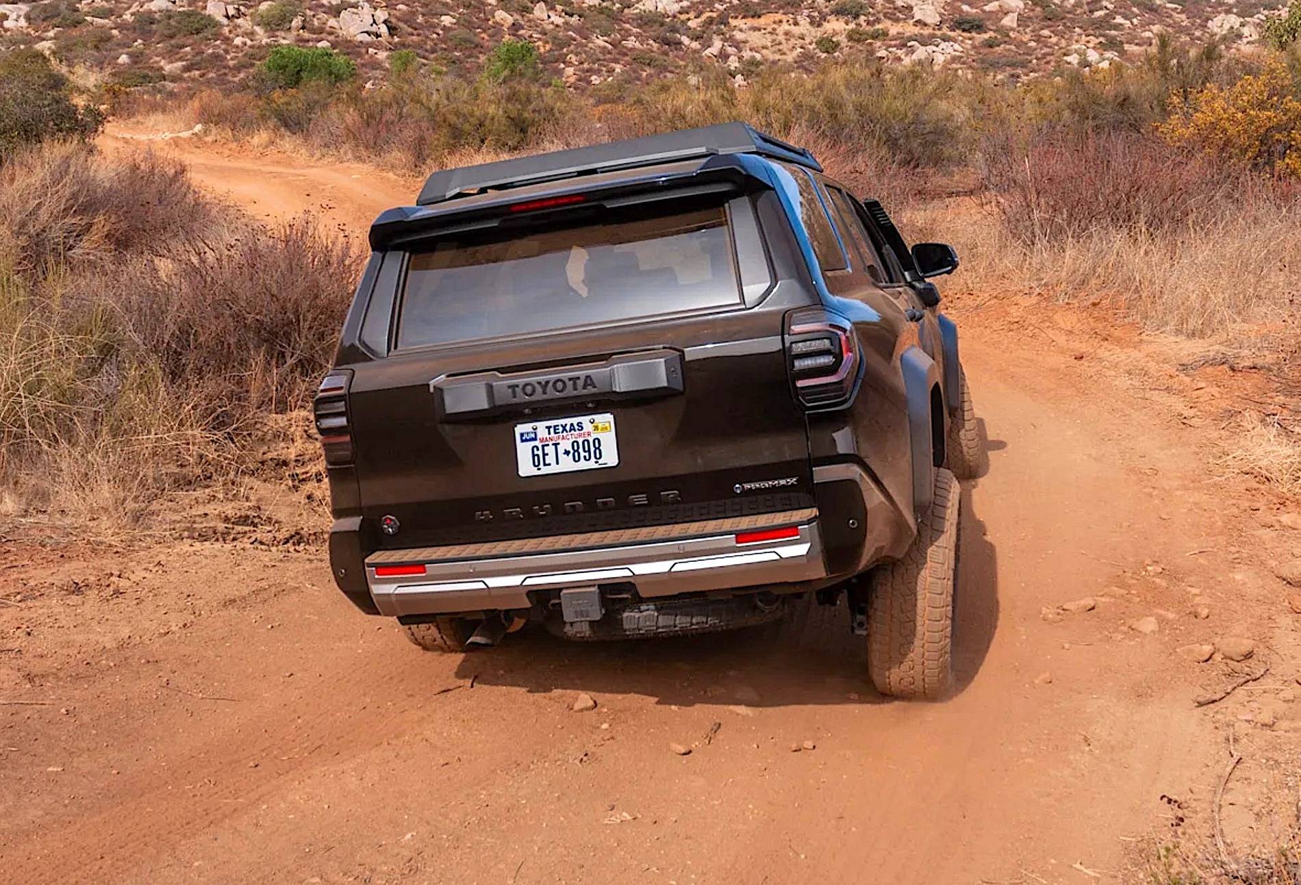 2025 4runner 6th gen BLACK Photos 4Runner 6th Gen (2025+) black-4runner-trailhunter-6th-gen-2025-1-