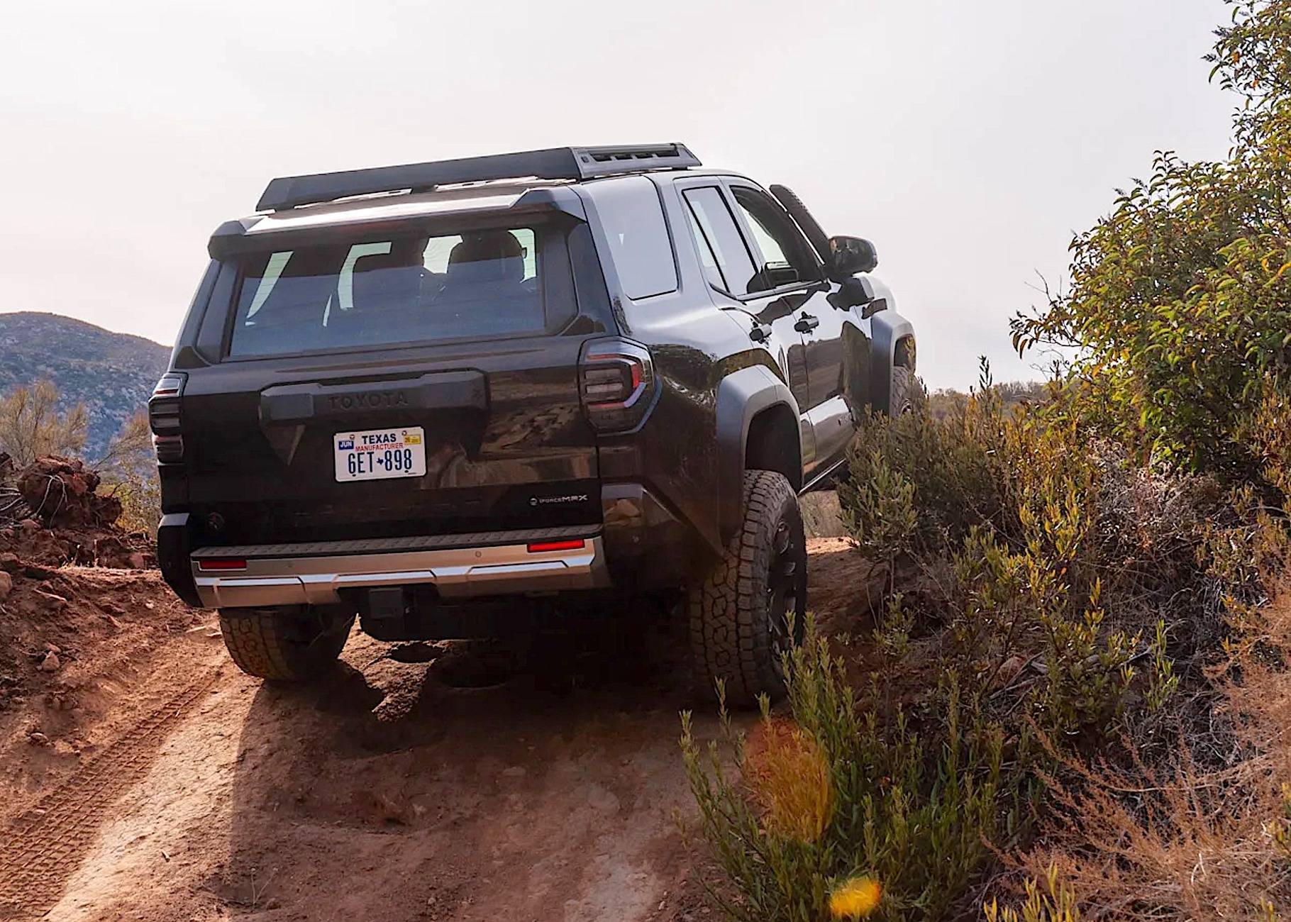 2025 4runner 6th gen BLACK Photos 4Runner 6th Gen (2025+) black-4runner-trailhunter-6th-gen-2025-8-