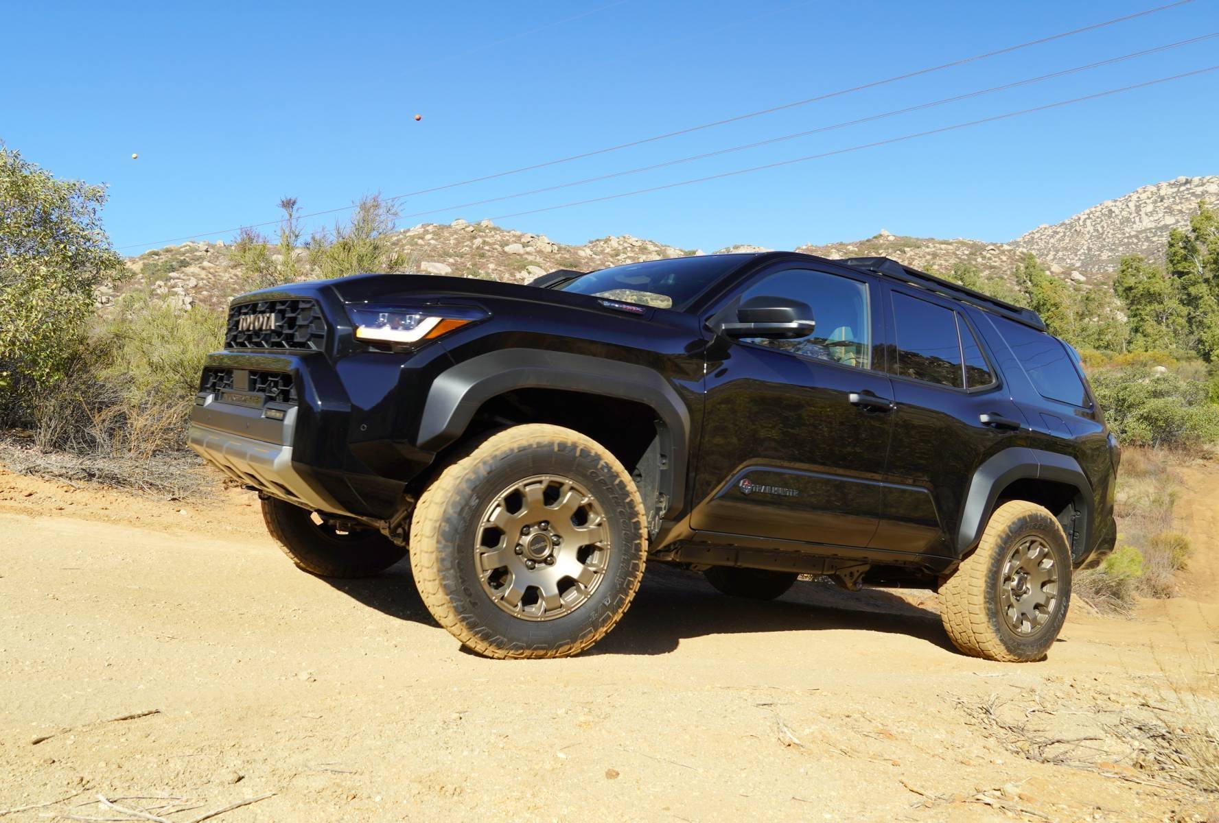 2025 4runner 6th gen BLACK Photos 4Runner 6th Gen (2025+) black-color-4runner-trailhunter-6th-gen-2025-1-