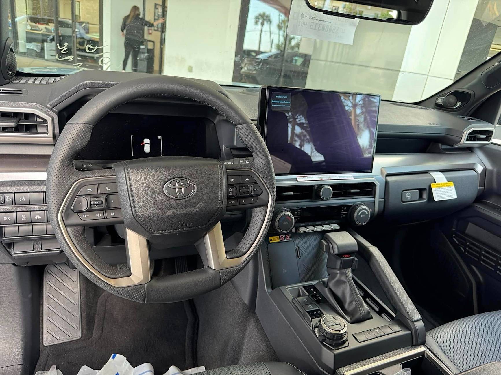 2025 4runner 6th gen Pics of Heritage Blue / Black Interior TRD Off-Road Premium 2025 4Runners TRD Off-Road Premium interior 2025 4runner 6th gen