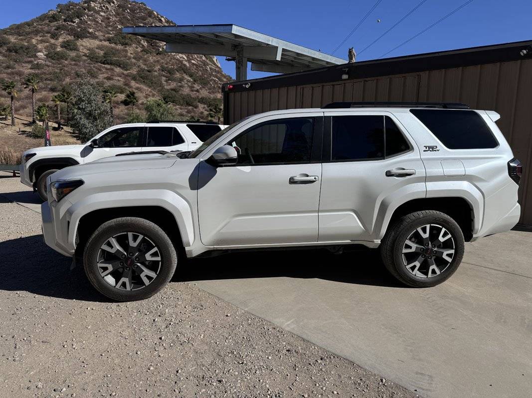 2025 4runner 6th gen WIND CHILL PEARL Photos 4Runner 6th Gen (2025+) TRD Sport Windchill Pearl Metallic 2025 4runner 6th gen 2