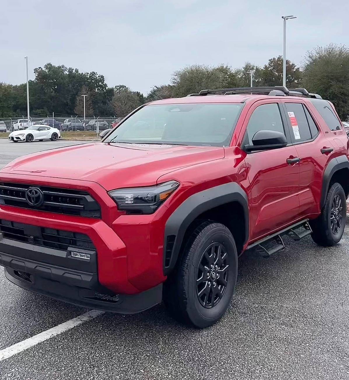 2025 4runner 6th gen Supersonic Red / Boulder Interior SR5 2025 4Runner video & pics Supersonic Red SR5 2025 4Runner 6th gen 4
