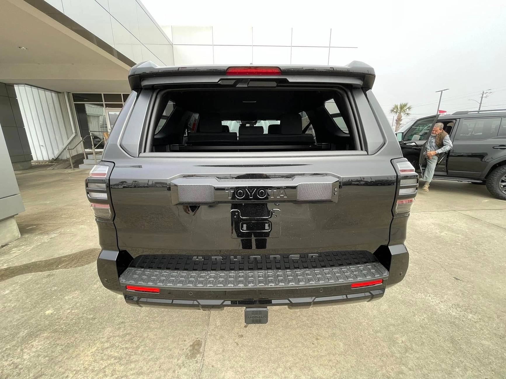 2025 4runner 6th gen BLACK Photos 4Runner 6th Gen (2025+) TRD Sport non-premium interior boulder-black 2025 4runner 6th gen 2