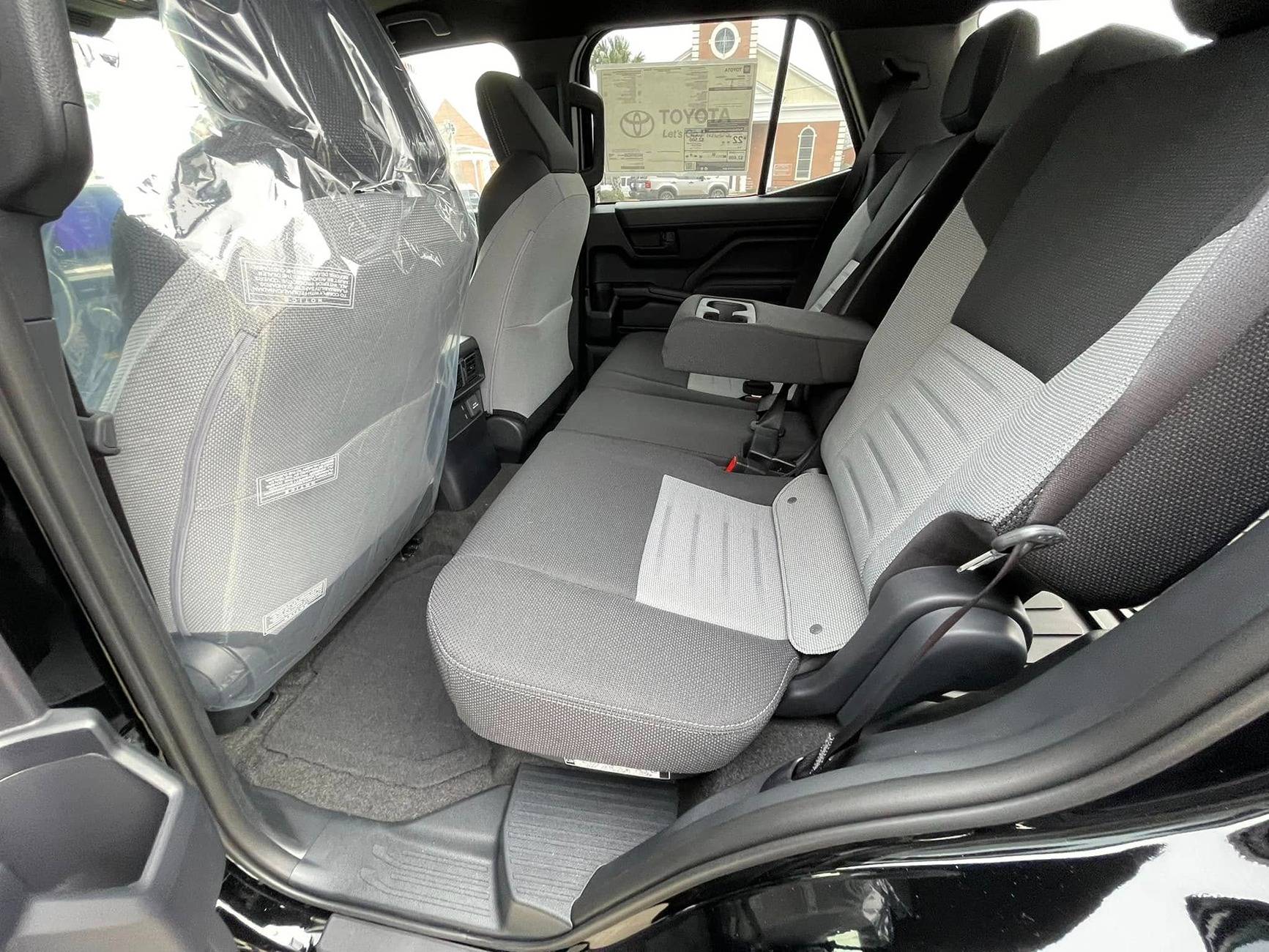 2025 4runner 6th gen BLACK Photos 4Runner 6th Gen (2025+) TRD Sport non-premium interior boulder-black 2025 4runner 6th gen 3