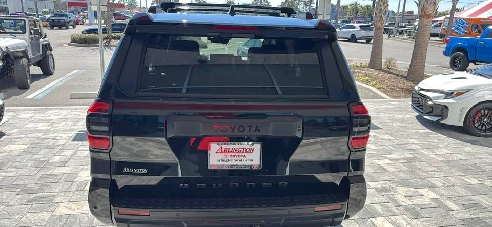 2025 4runner 6th gen Black TRD Off-Road Premium w/ Softex Interior (2025 4Runner 6th gen) first look Black TRD Off-Road Premium 2025 4Runner 6th Gen Color Exterior 7