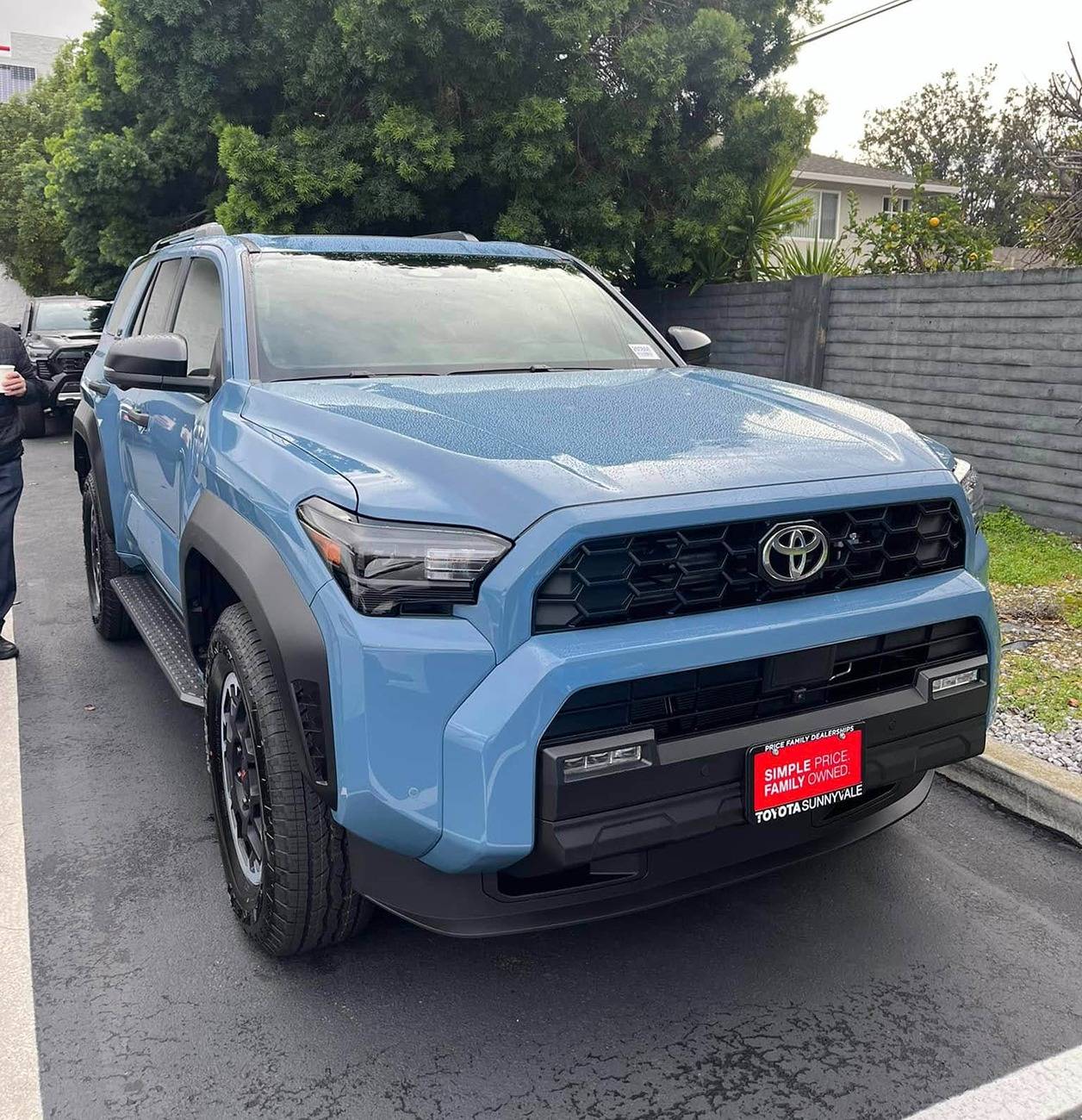 2025 4runner 6th gen HERITAGE BLUE Photos 4Runner 6th Gen (2025+) Heritage Blue TRD Off-Road vs Land Cruiser 2