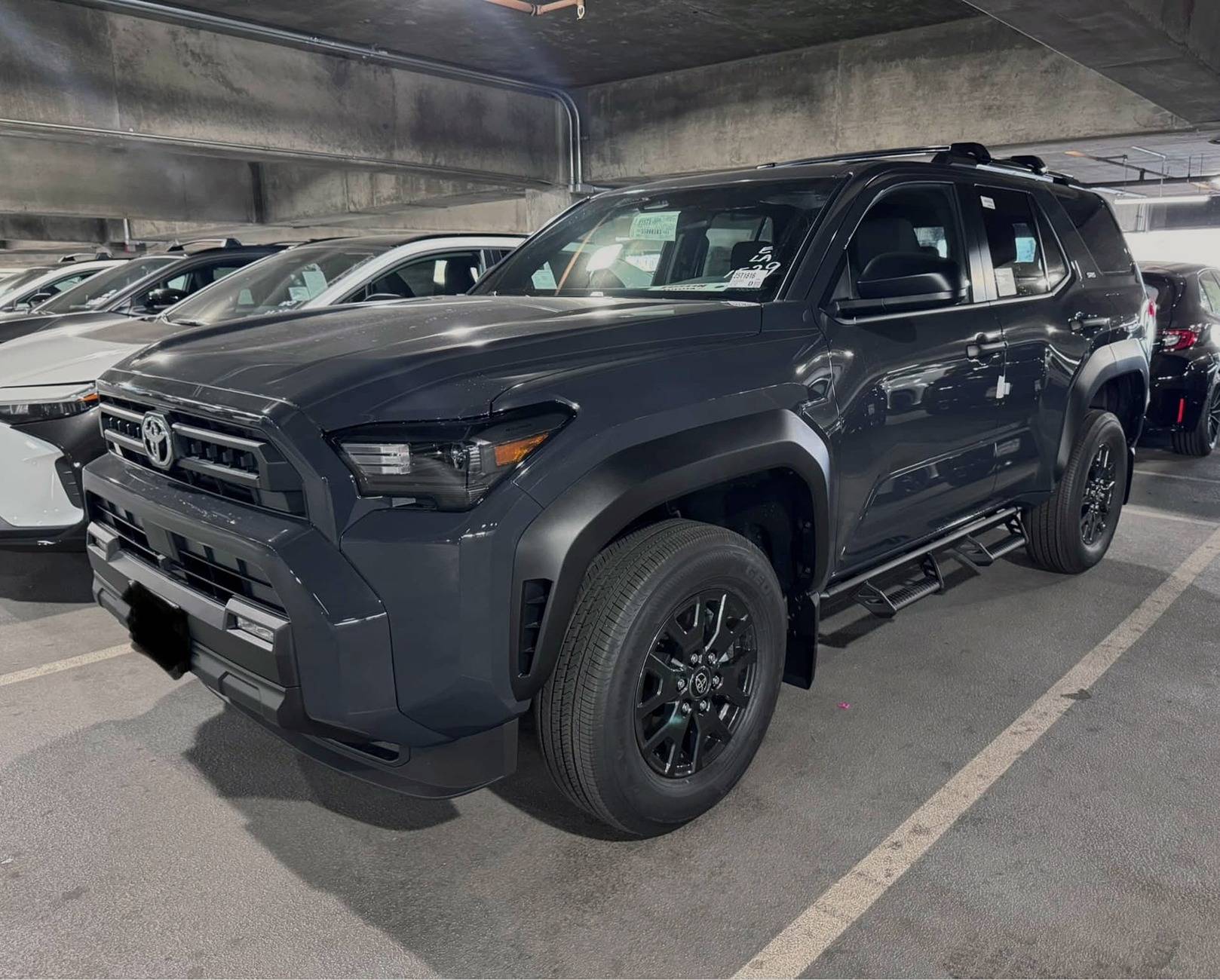 2025 4runner 6th gen UNDERGROUND Photos 4Runner 6th Gen (2025+) Underground SR5 2025 4Runner 6th gen predator tube steps 1