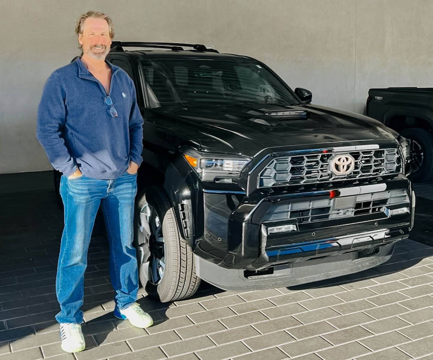 2025 4runner 6th gen Bronze Badge Overlay & Badge Inserts look great on black 2025 4Runner 6th gen Bronze Badge Overlays & Badge Inserts look great on black 2025 4Runner 6th gen  3