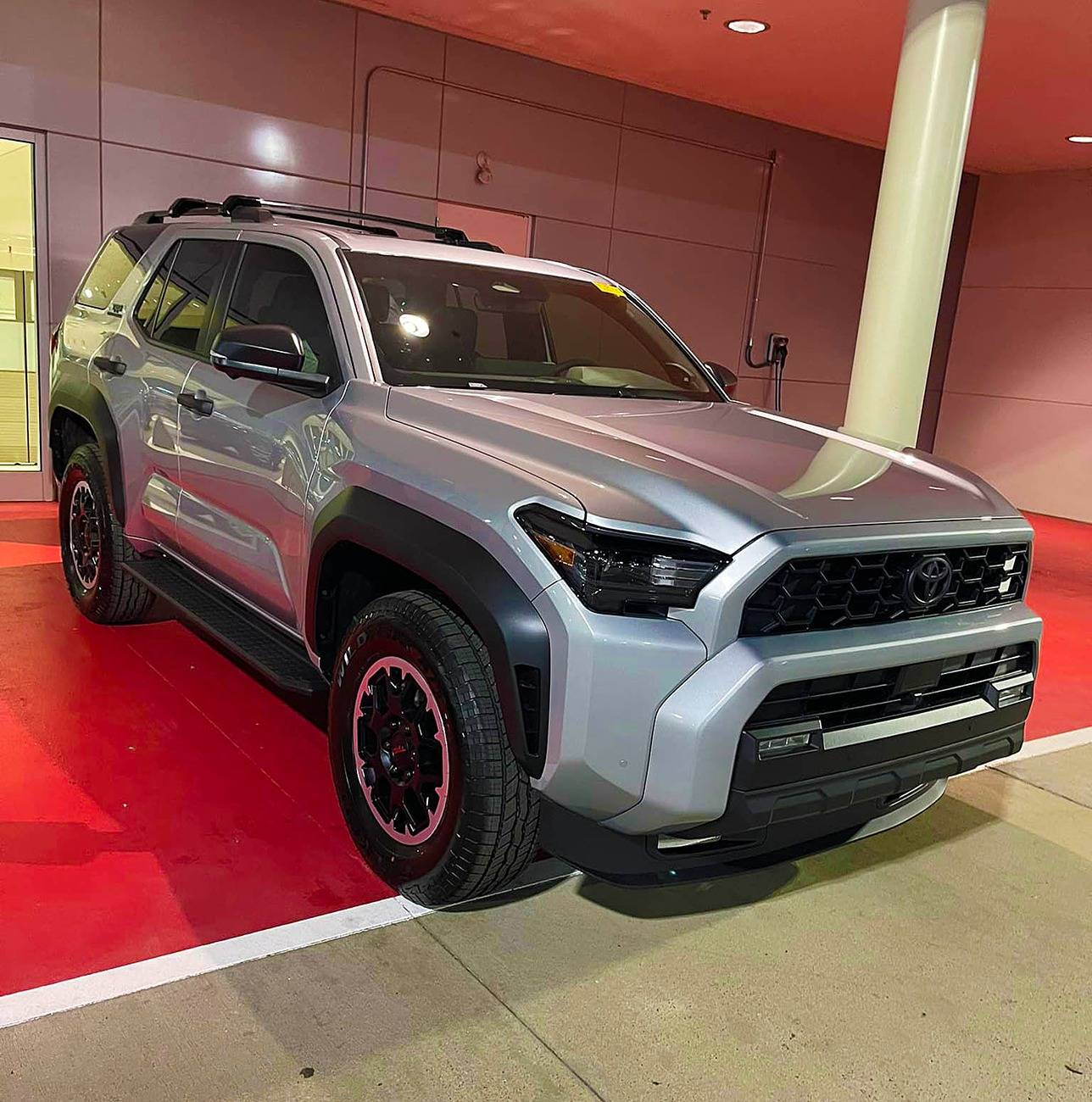 2025 4runner 6th gen CUTTING EDGE (Silver) Photos 4Runner 6th Gen (2025+) cutting edge trd off-road