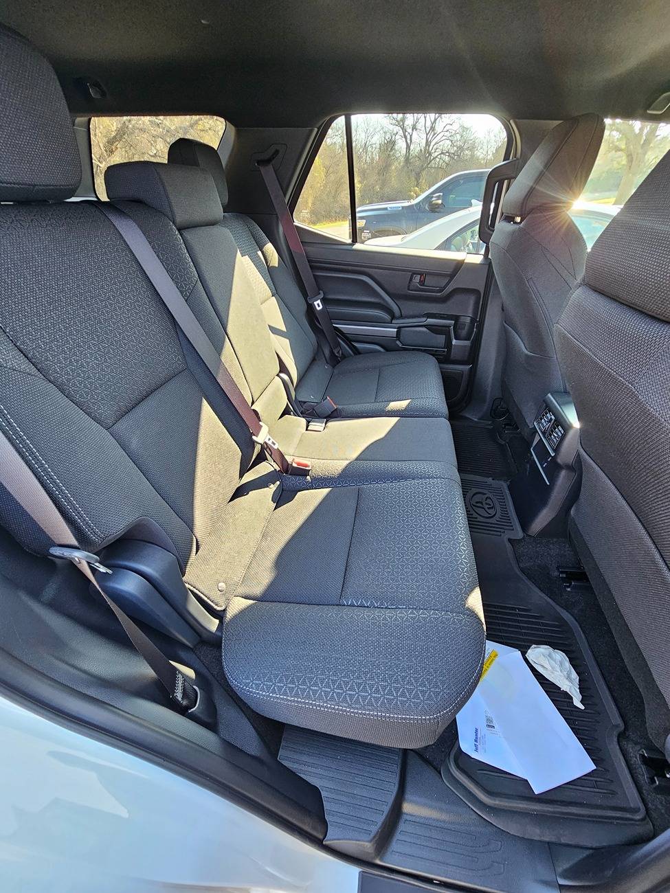 2025 Toyota 4runner 6th Gen, SR5 2WD is mine! My 1st 4Runner - Owner Review (coming from Jeep Gladiator) 20250208_152604
