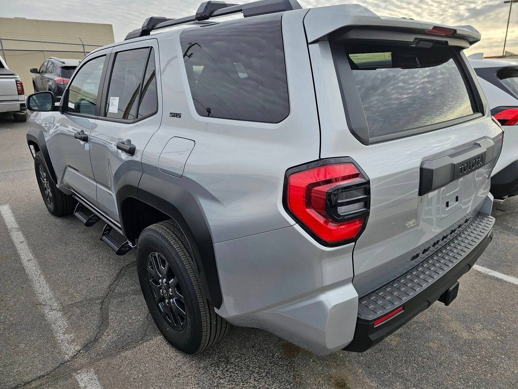 2025 4runner 6th gen CUTTING EDGE (Silver) Photos 4Runner 6th Gen (2025+)  Cutting Edge SR5 with Predator Tube Steps 3