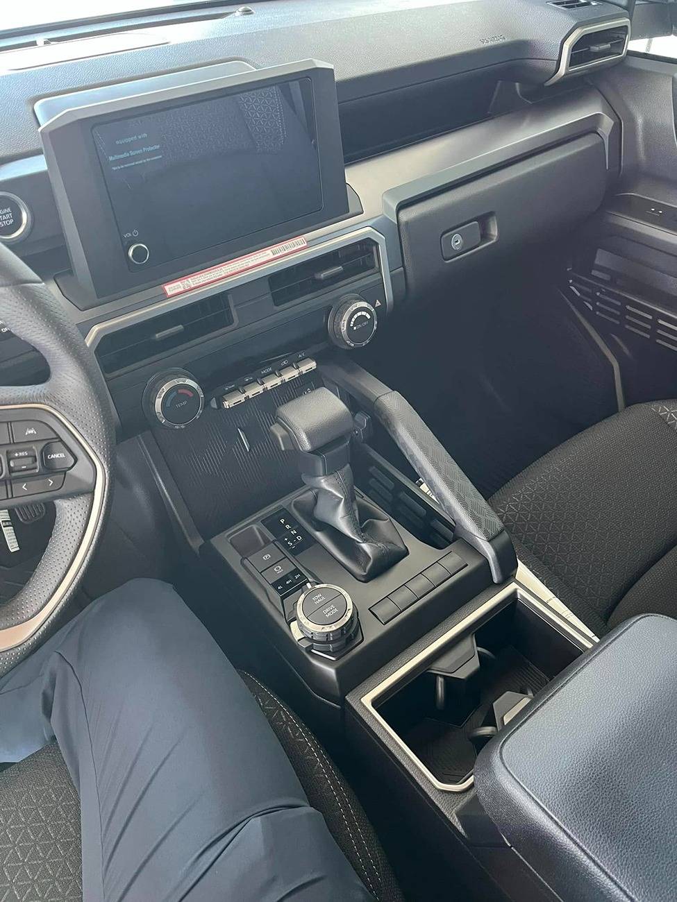 2025 4runner 6th gen CUTTING EDGE (Silver) Photos 4Runner 6th Gen (2025+) Another SR5 in Cutting Edge 3