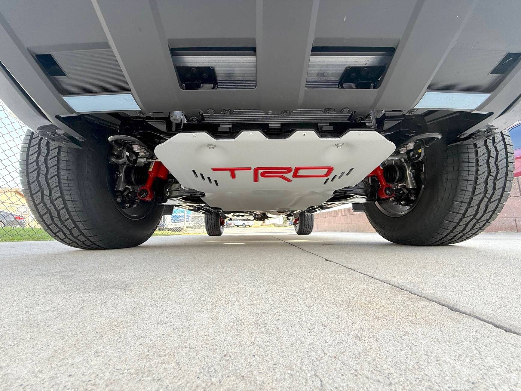 2025 Toyota 4runner TRD Skid Plate installed on 2025 4Runner Off-Road Premium - Photos TRD Skid Plate installed 2025 4Runner Off-Road Premium 2025 4runner 6th gen3