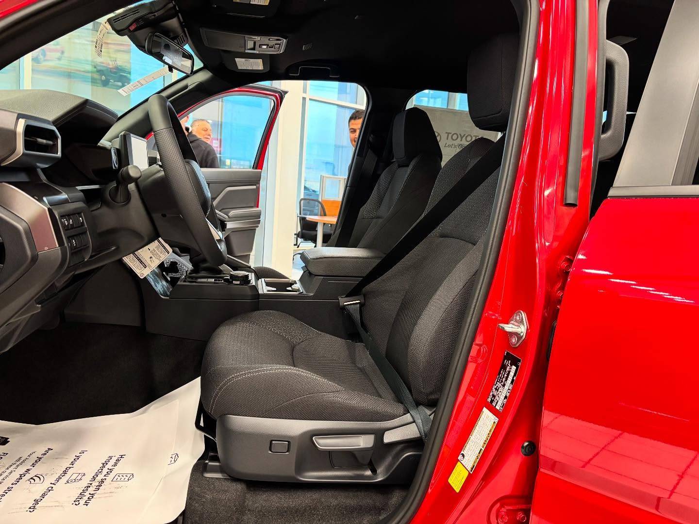 2025 4runner 6th gen SUPERSONIC RED Photos 4Runner 6th Gen (2025+) Supersonic Red TRD Off-Road regular non-premium 2025 4runner 6th gen 2