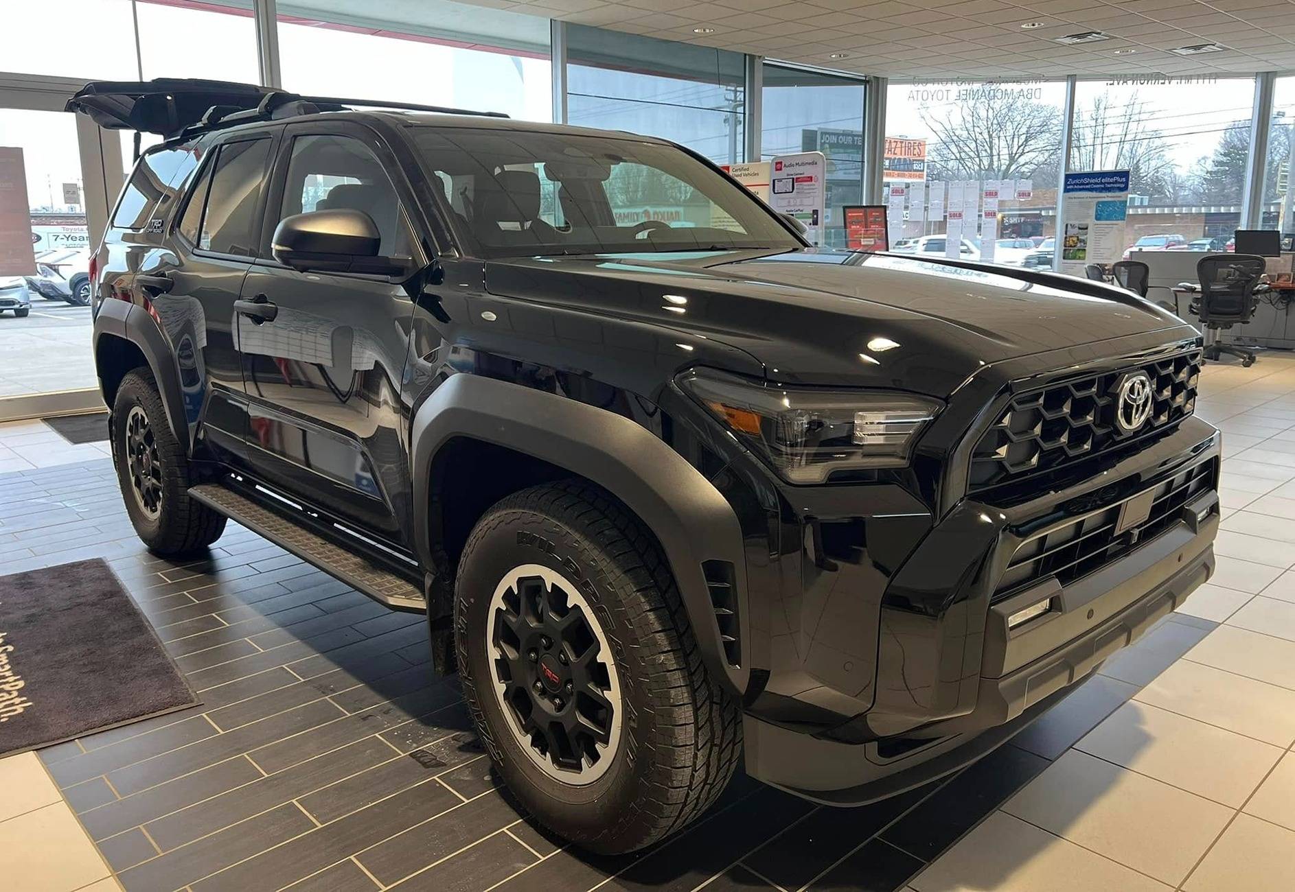 2025 4runner 6th gen Black TRD Off-Road Premium w/ Softex Interior (2025 4Runner 6th gen) first look Black TRD Off-Road Premium Softex Interior 2025 4runner 6th gen 3