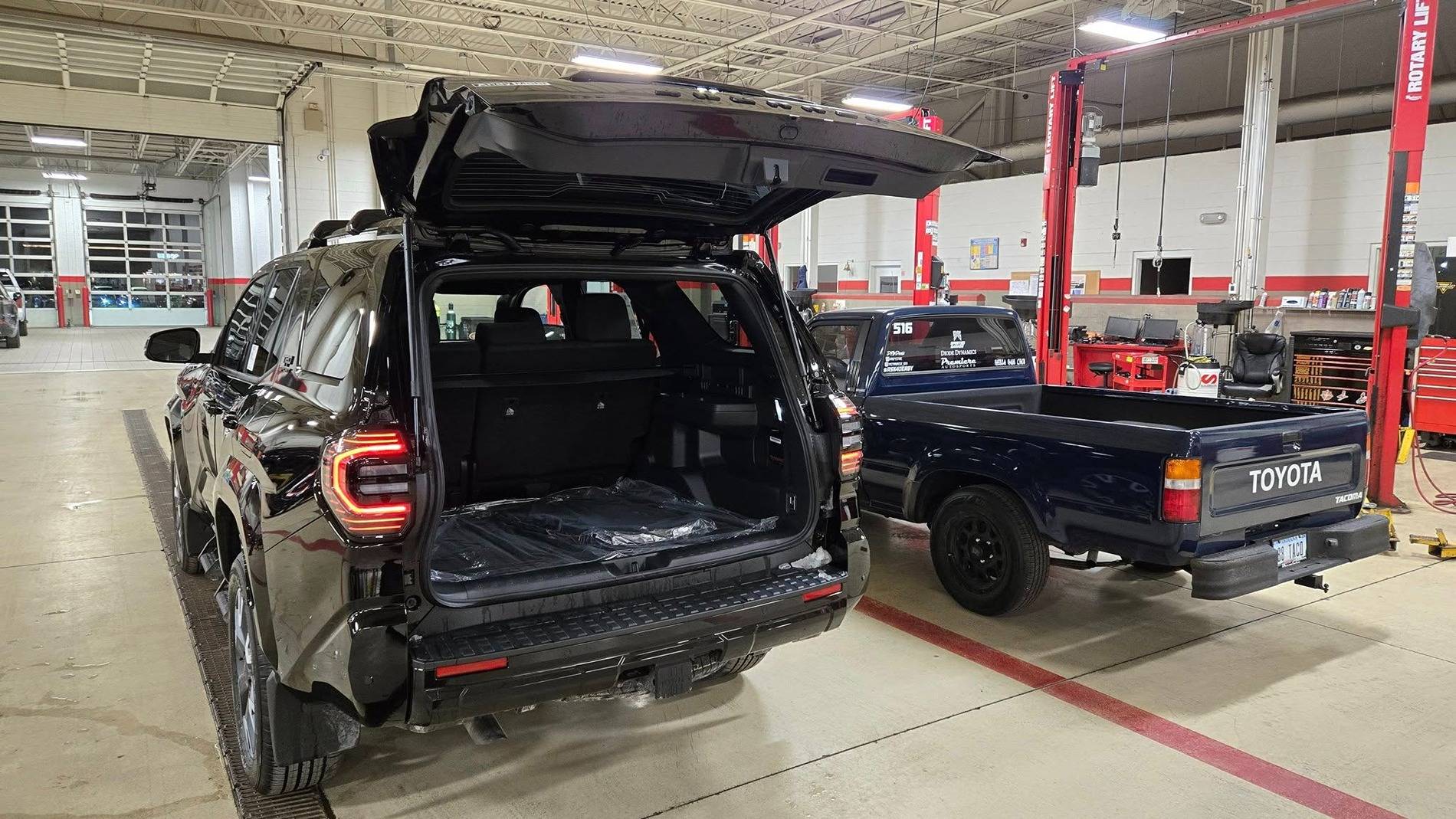 2025 4runner 6th gen BLACK Photos 4Runner 6th Gen (2025+) BLACK TRD Sport 2025 Toyota 4runner 6th gen 8